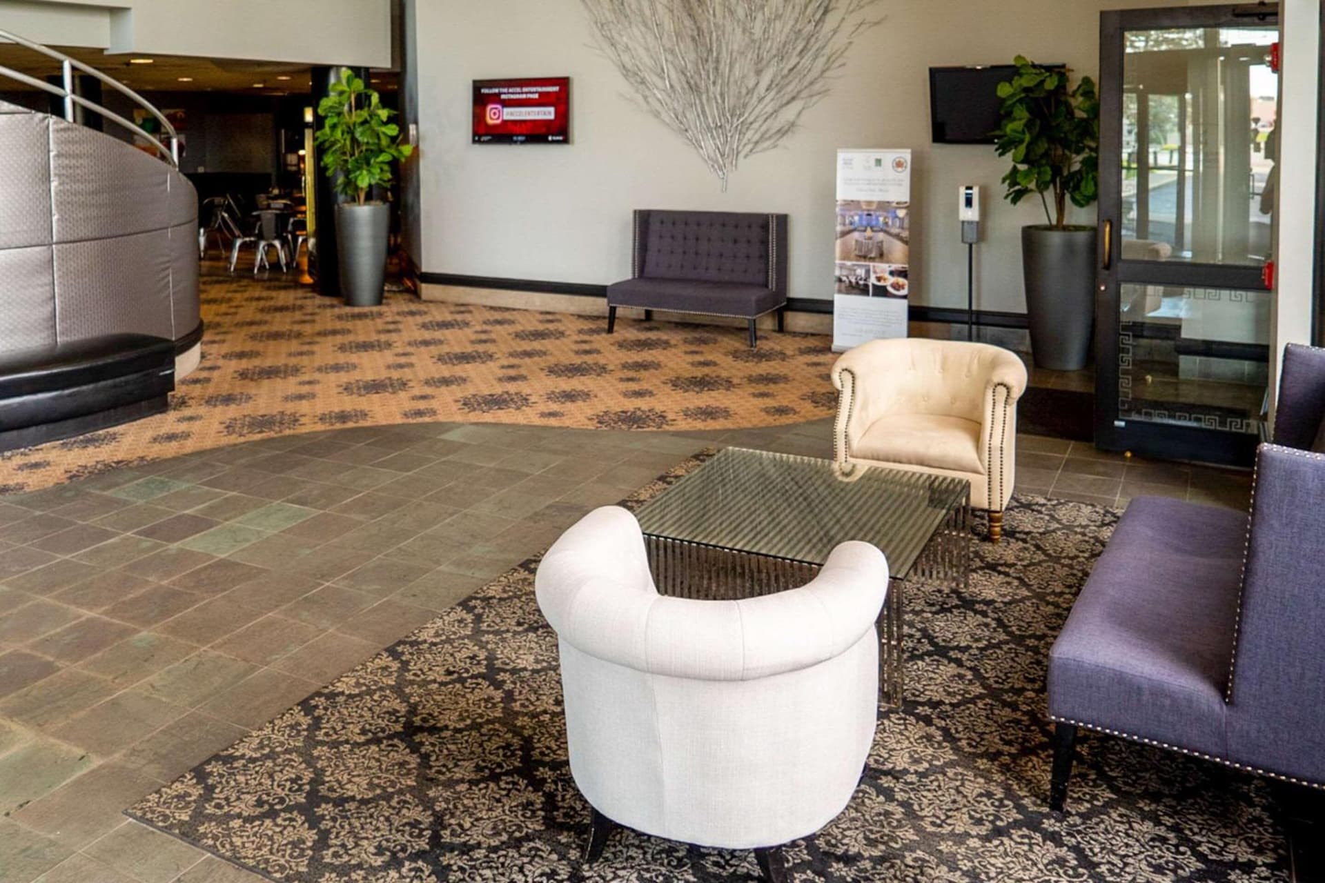 Quality Inn & Suites Orland Park - Chicago gallery photo in Orland Park, IL — image 20