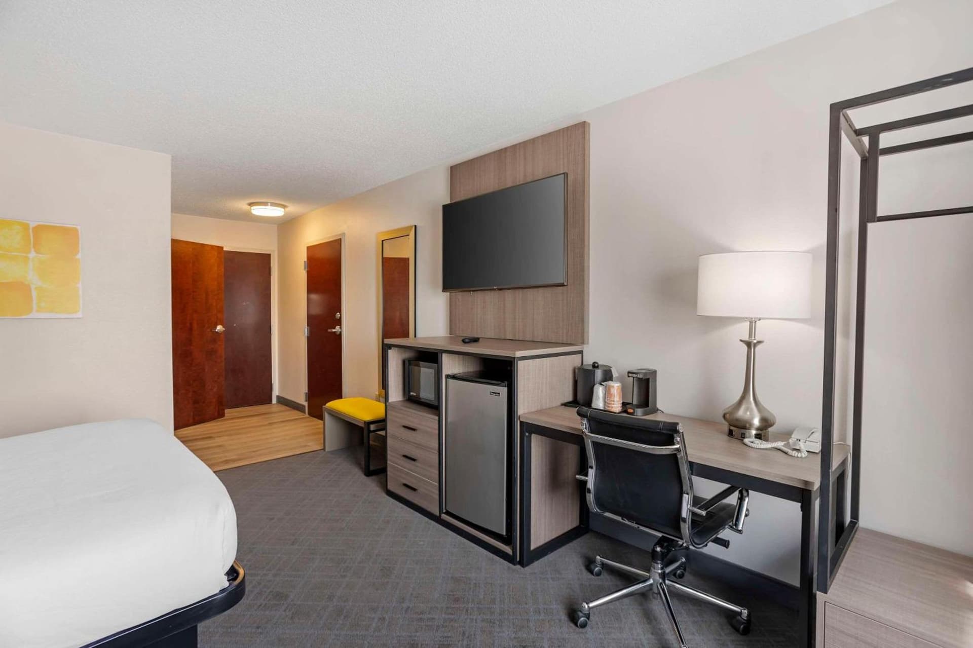Comfort Inn & Suites Harrisburg-Hershey North gallery photo in Harrisburg, PA — image 44