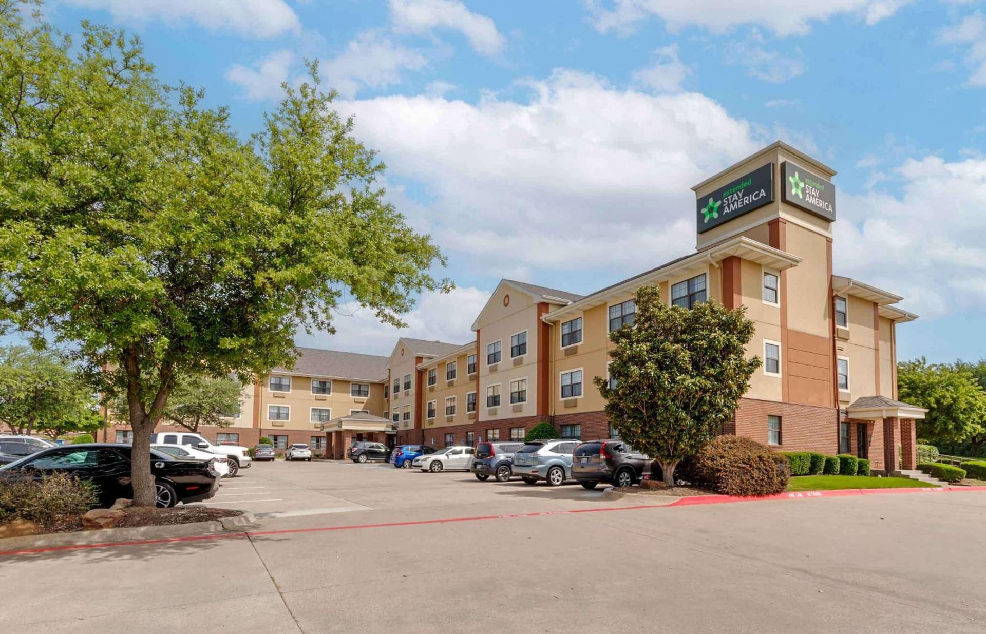 Extended Stay America Select Suites - Dallas - Lewisville featured exterior or lobby in Lewisville, TX — similar hotel