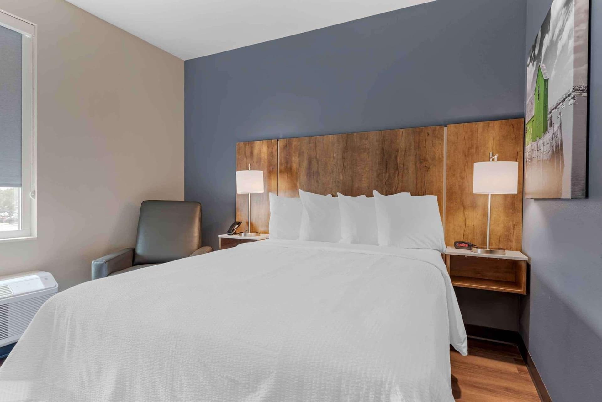 Extended Stay America Premier Suites - Pueblo property views in Pueblo, CO — gallery photo 3