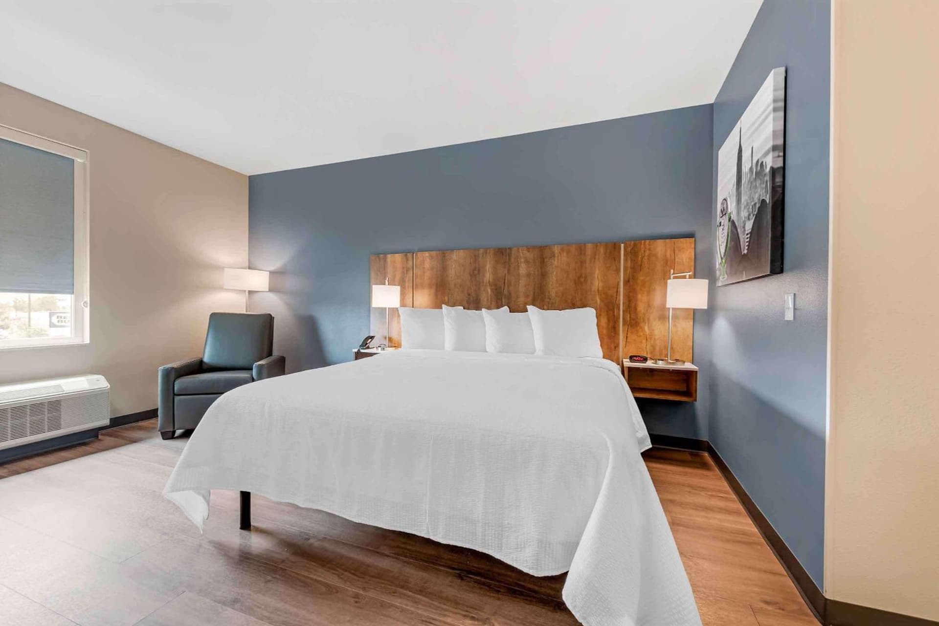 Extended Stay America Premier Suites - Pueblo gallery photo in Pueblo, CO — image 9