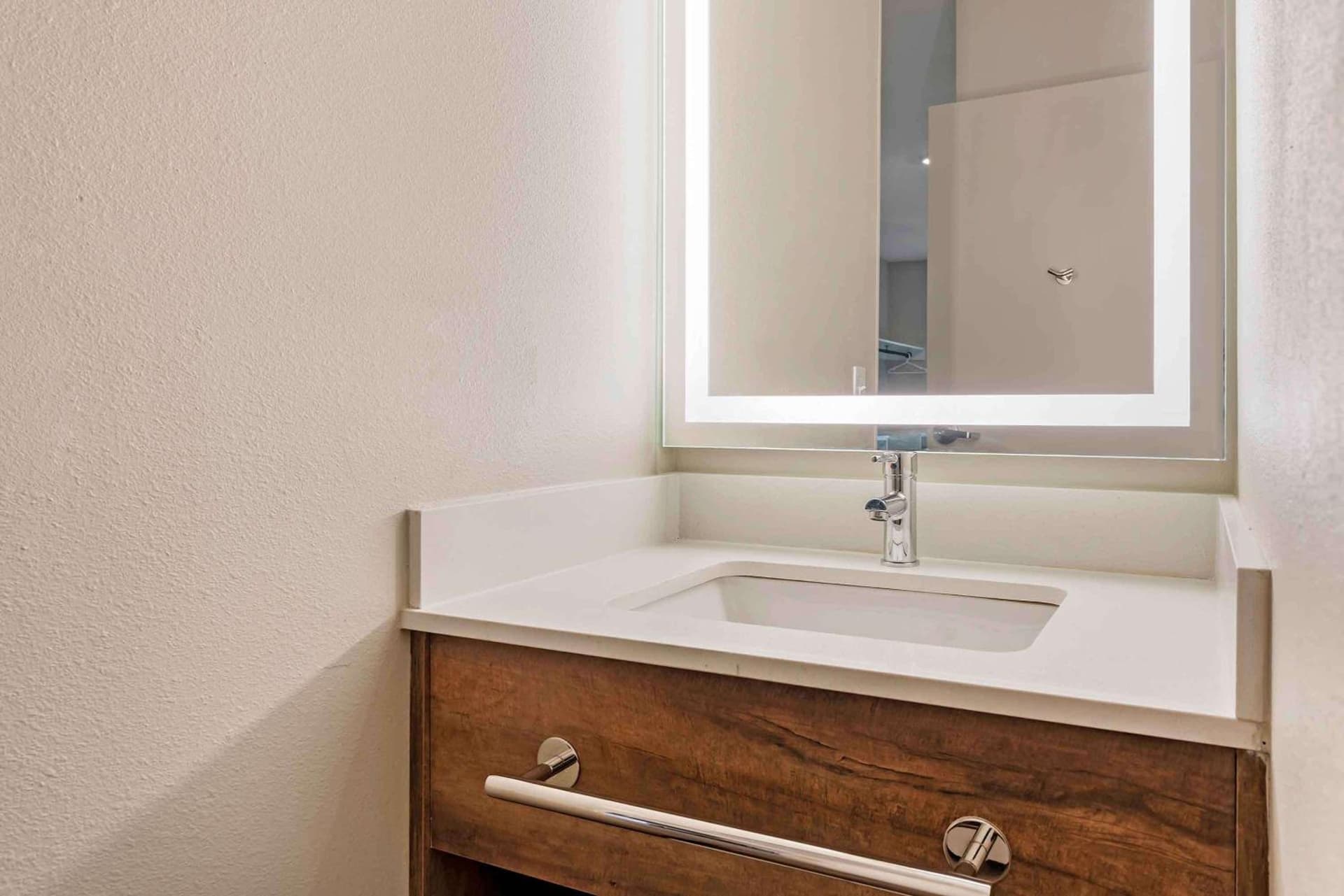 Extended Stay America Premier Suites - Pueblo gallery photo in Pueblo, CO — image 18