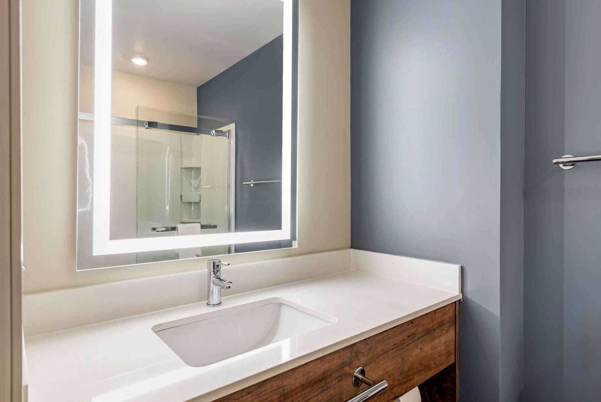 Extended Stay America Premier Suites - Pueblo gallery photo in Pueblo, CO — image 11