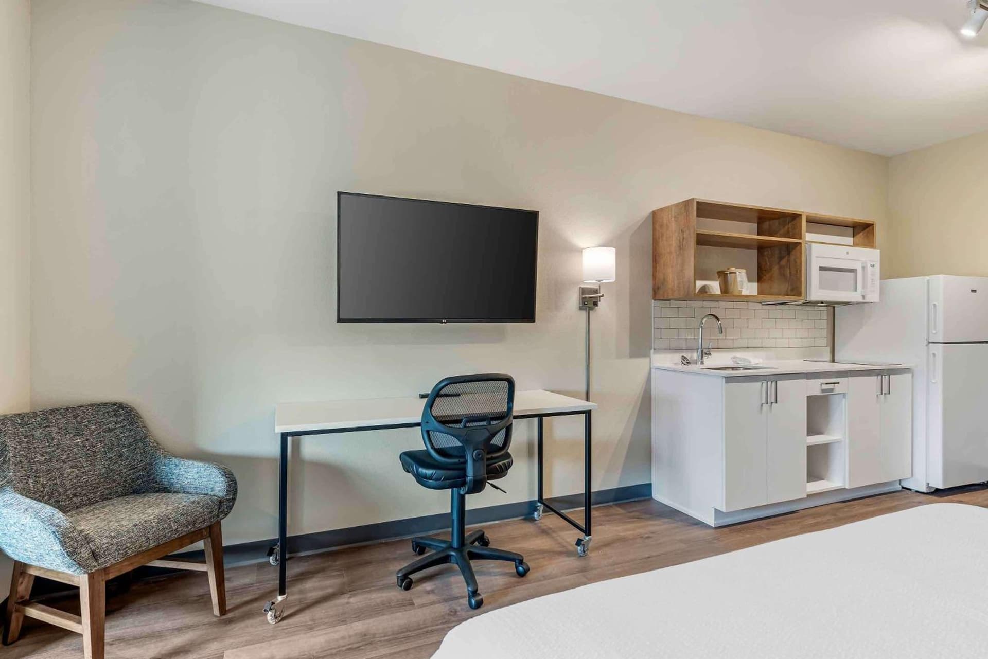 Extended Stay America Premier Suites - Pueblo gallery photo in Pueblo, CO — image 25