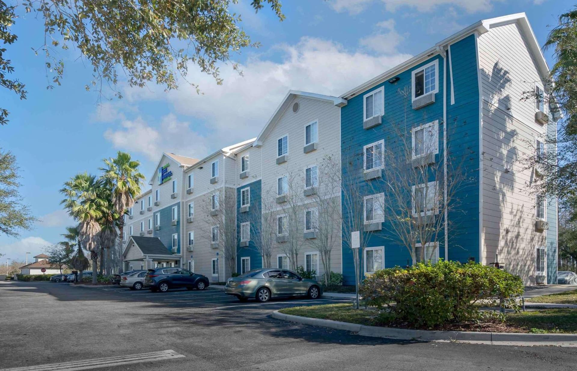 Extended Stay America Select Suites - Orlando - South interior in Orlando, FL — gallery photo 2