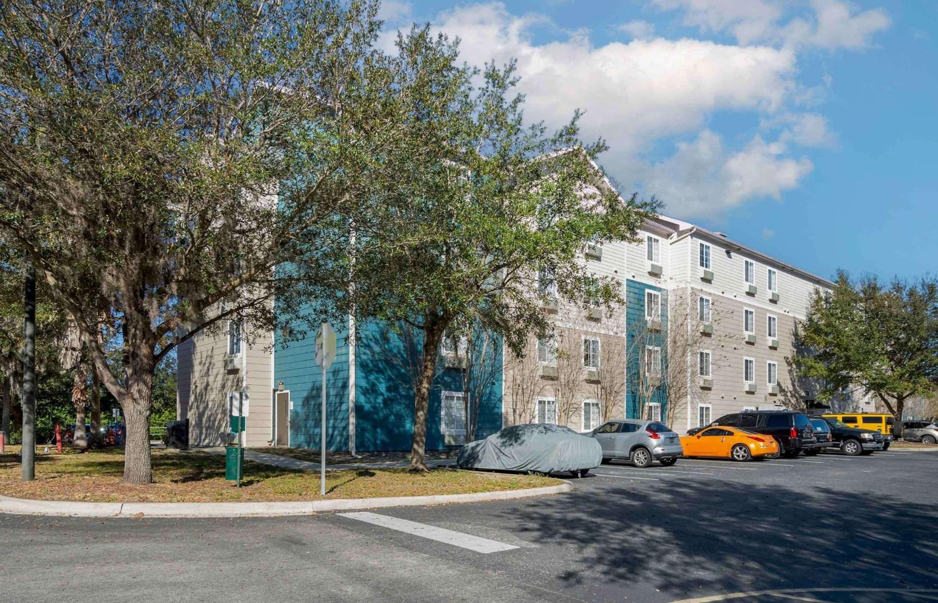 Extended Stay America Select Suites - Orlando - South property views in Orlando, FL — gallery photo 3