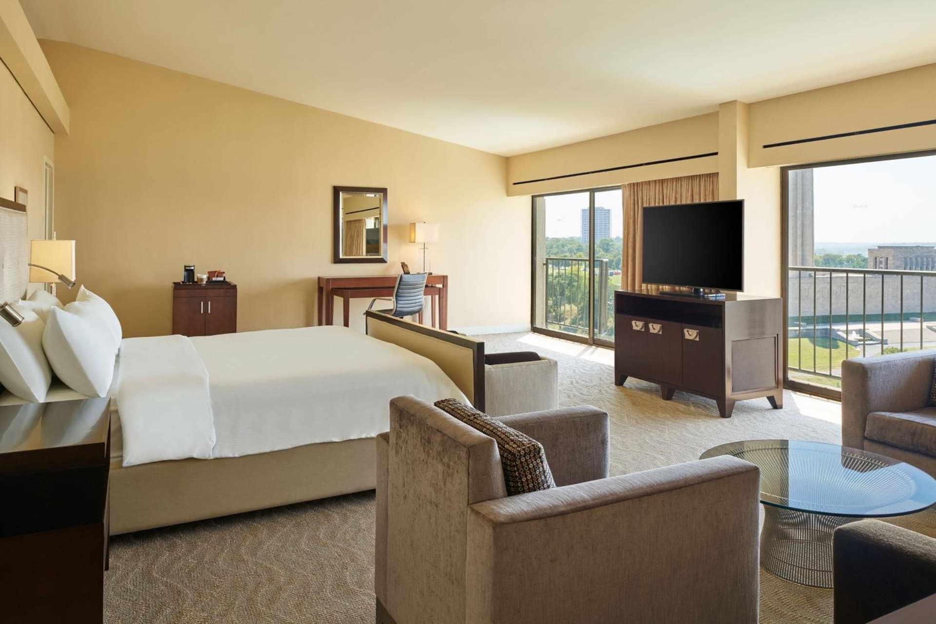 The Westin Kansas City at Crown Center gallery photo in Kansas City, MO — image 62