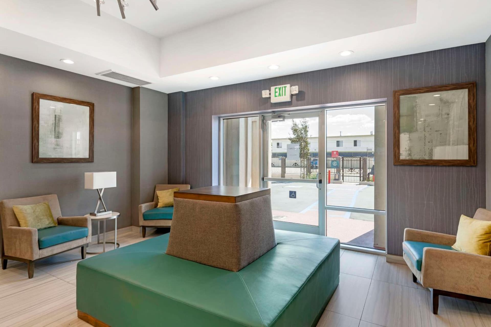Best Western Plus Gardena-Los Angeles Inn & Suites gallery photo in Gardena, CA — image 25