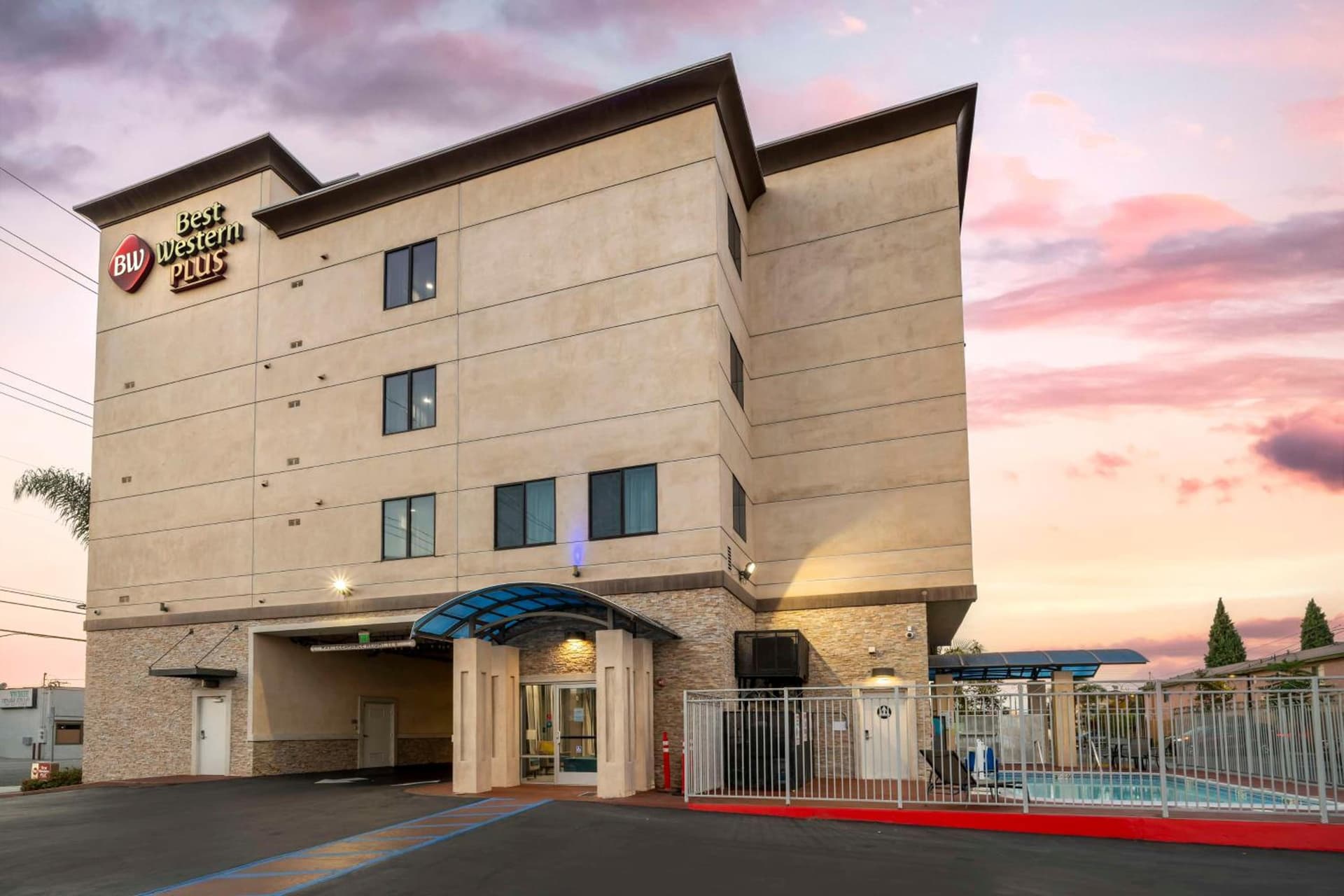 Best Western Plus Gardena-Los Angeles Inn & Suites gallery photo in Gardena, CA — image 19
