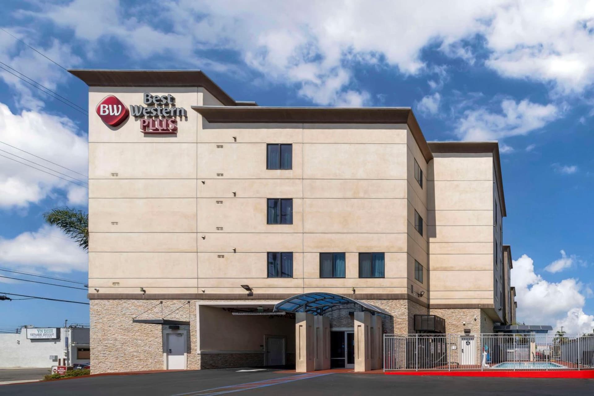 Best Western Plus Gardena-Los Angeles Inn & Suites gallery photo in Gardena, CA — image 10