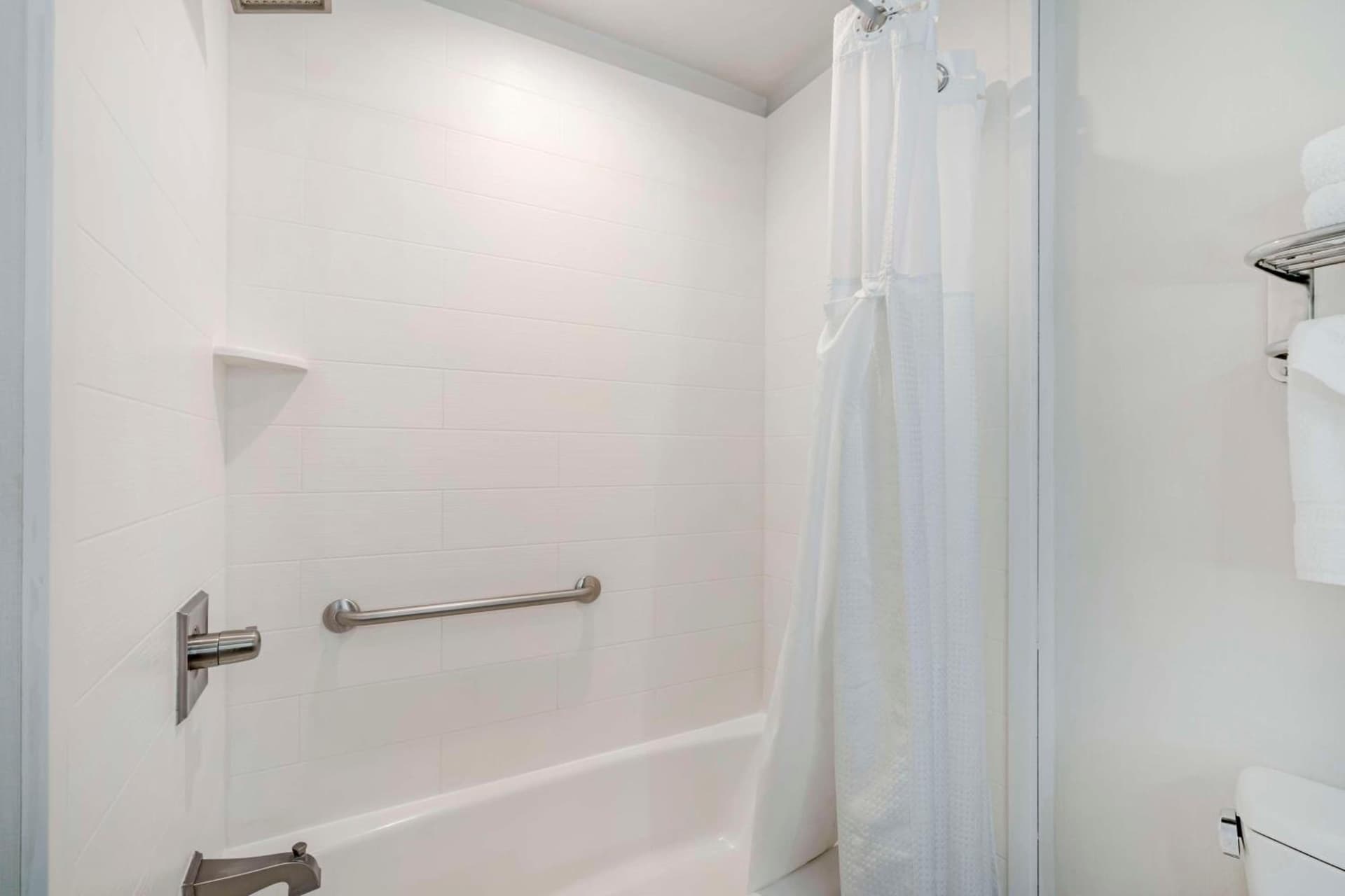 Best Western Plus Gardena-Los Angeles Inn & Suites gallery photo in Gardena, CA — image 15