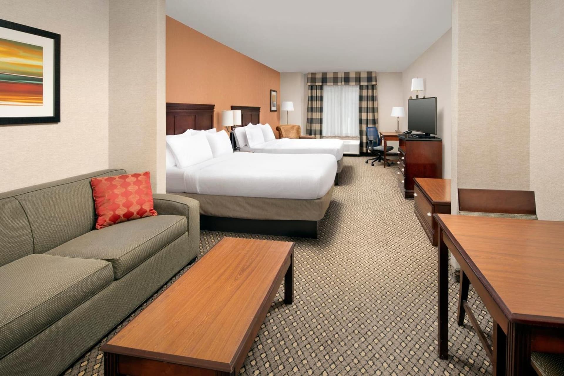 Holiday Inn Express & Suites by IHG Chambersburg by IHG gallery photo in Chambersburg, PA — image 6