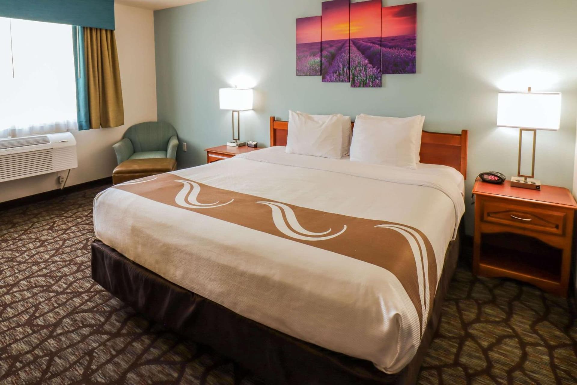 Quality Inn & Suites Sequim at Olympic National Park gallery photo in Sequim, WA — image 5