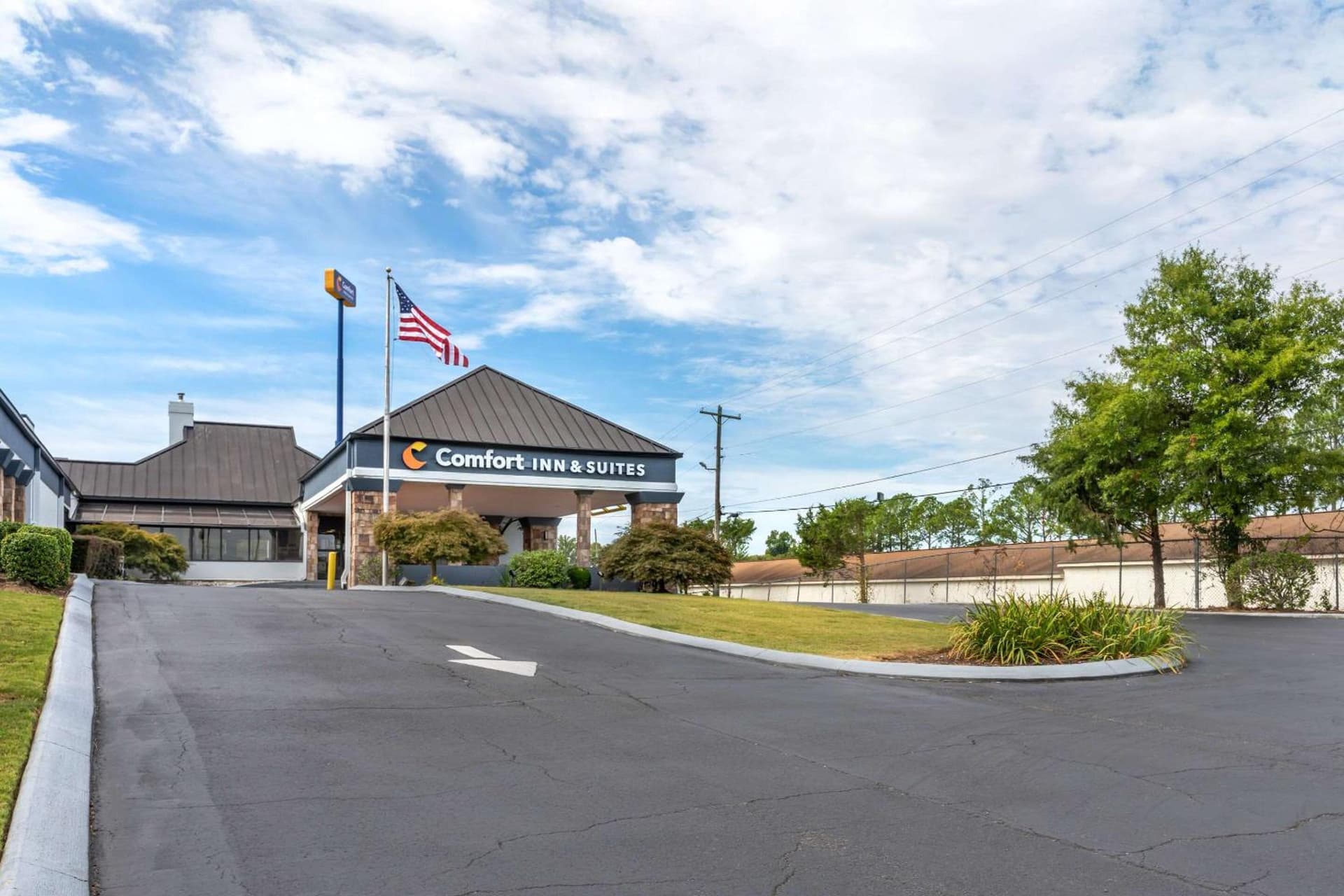 Comfort Inn & Suites Chattanooga-East Ridge interior in Chattanooga, TN — gallery photo 2
