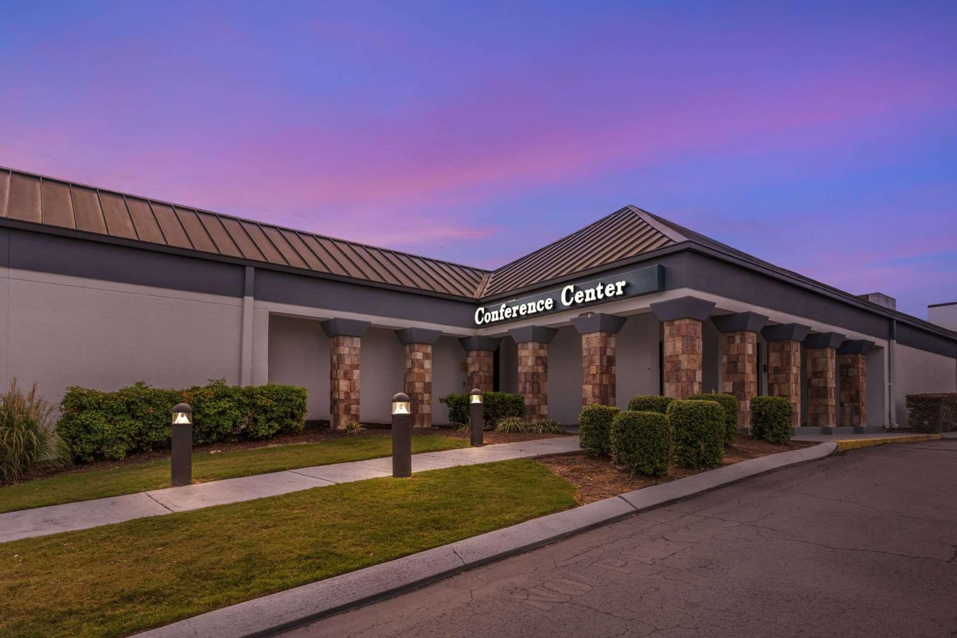 Comfort Inn & Suites Chattanooga-East Ridge property views in Chattanooga, TN — gallery photo 3