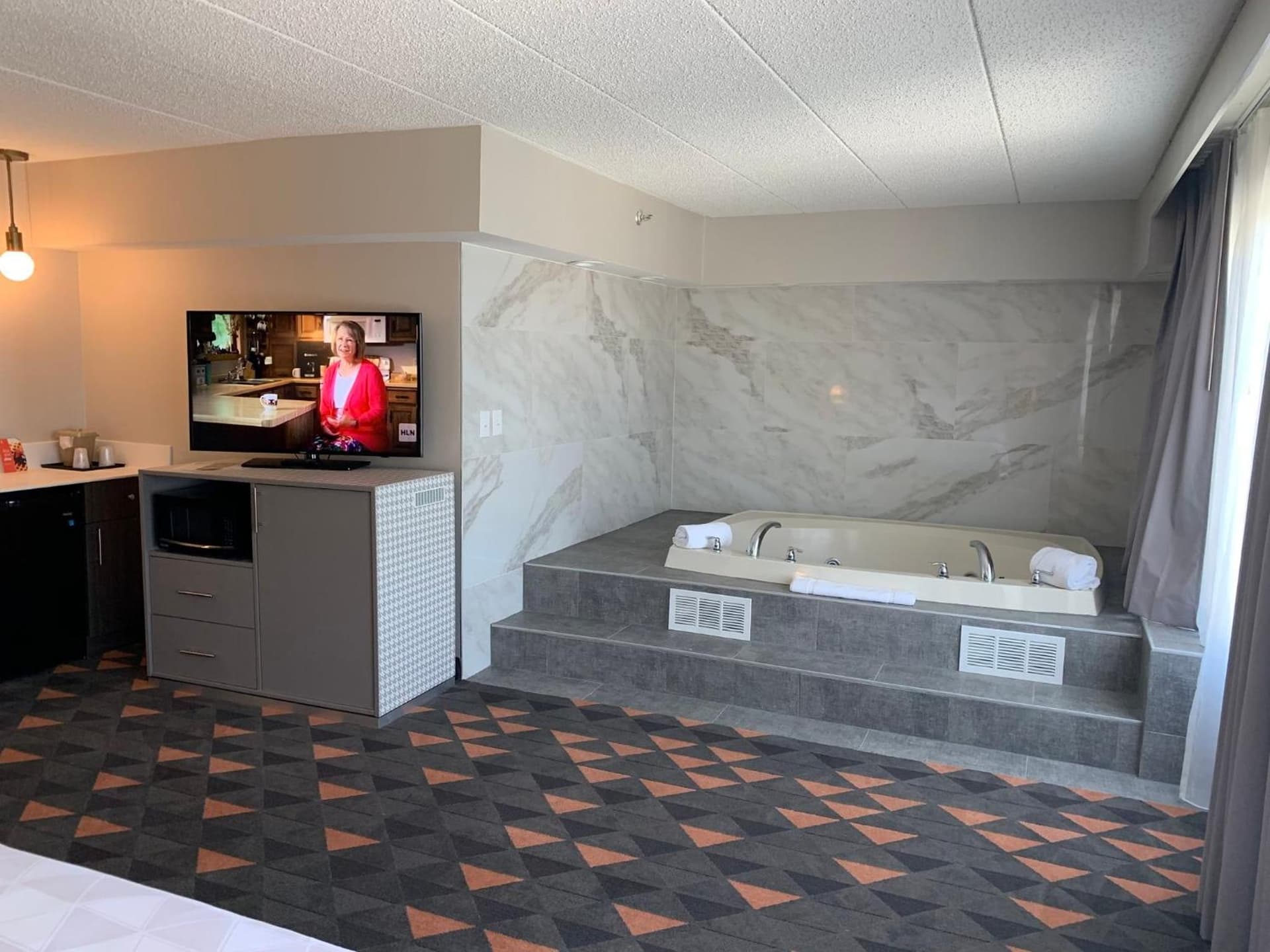 Holiday Inn Chicago Nw Crystal Lk Conv Ctr by IHG gallery photo in Crystal Lake, IL — image 17