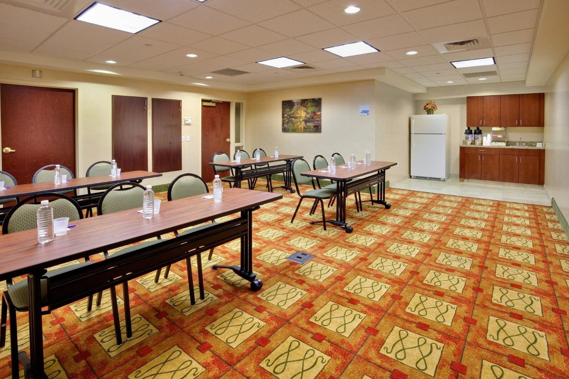 Holiday Inn Express & Suites Bradley Airport by IHG gallery photo in Windsor Locks — image 7