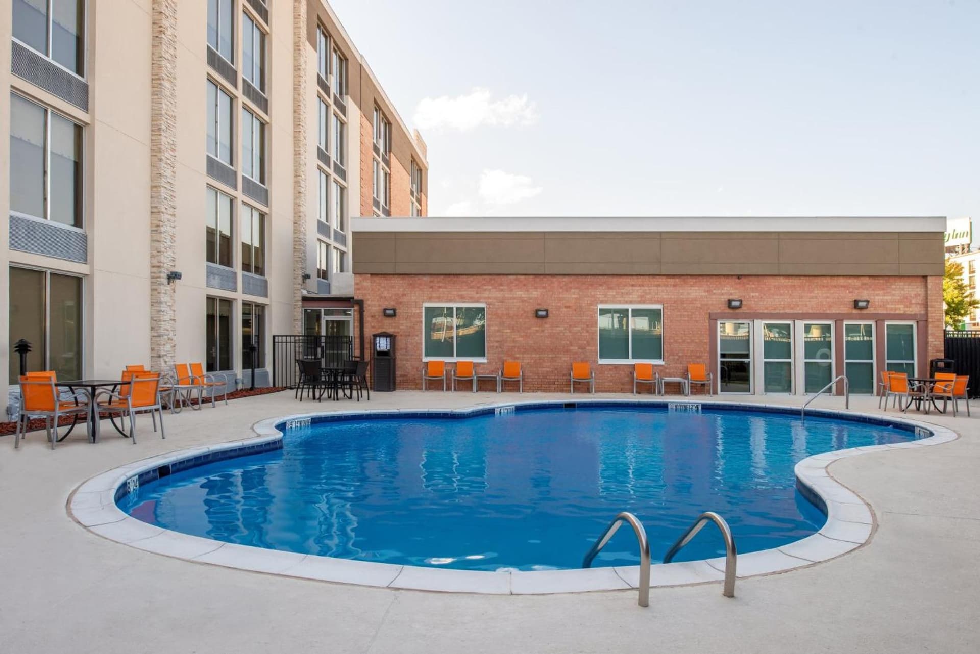 Holiday Inn Express & Suites - Shreveport - Downtown by IHG property views in Shreveport, LA — gallery photo 3