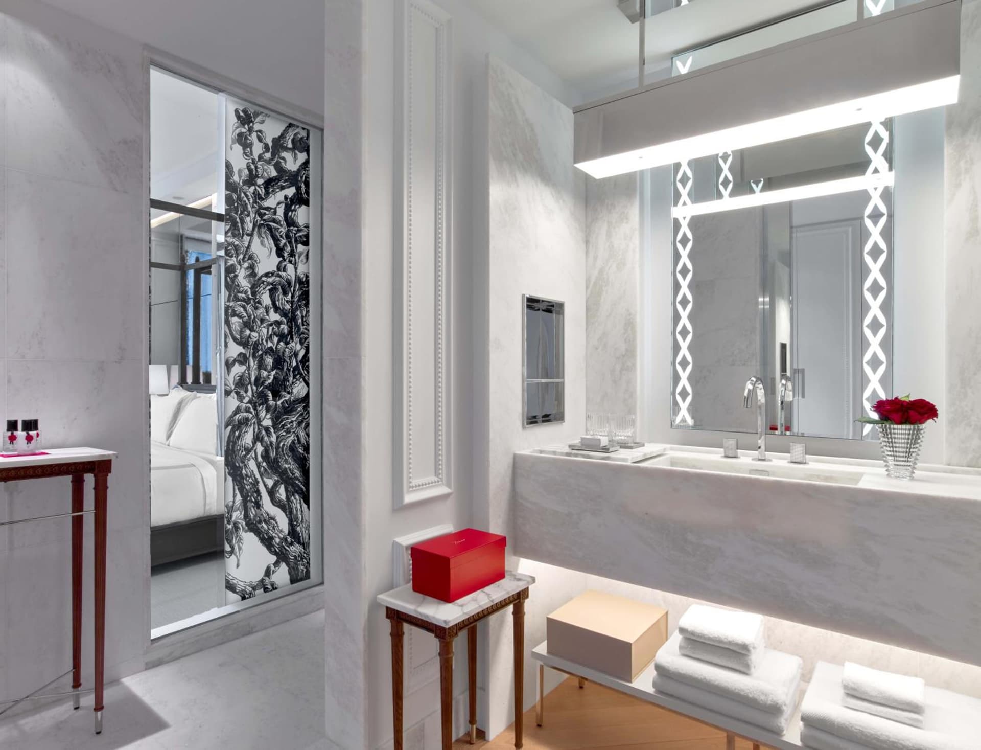 Baccarat Hotel and Residences New York gallery photo in New York, NY — image 14