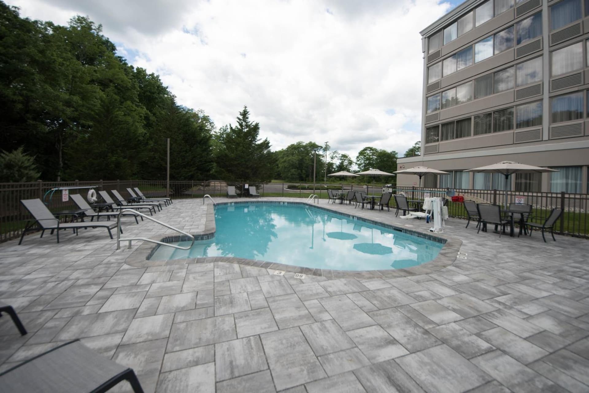 DoubleTree by Hilton Tinton Falls-Eatontown gallery photo in Tinton Falls, NJ — image 126