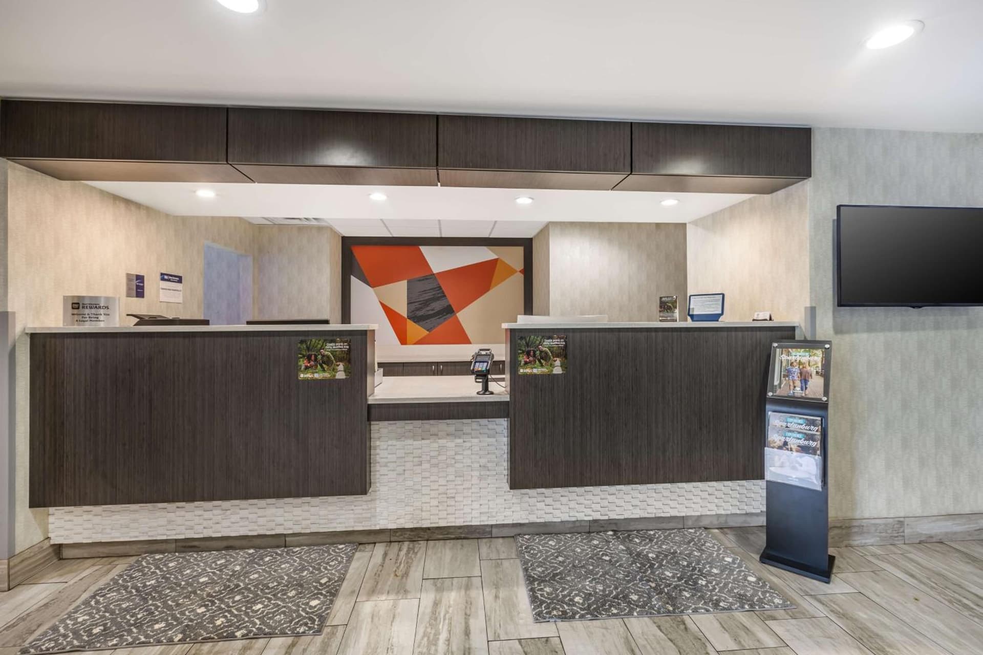 Best Western Plus Spartanburg property views in Spartanburg, SC — gallery photo 3