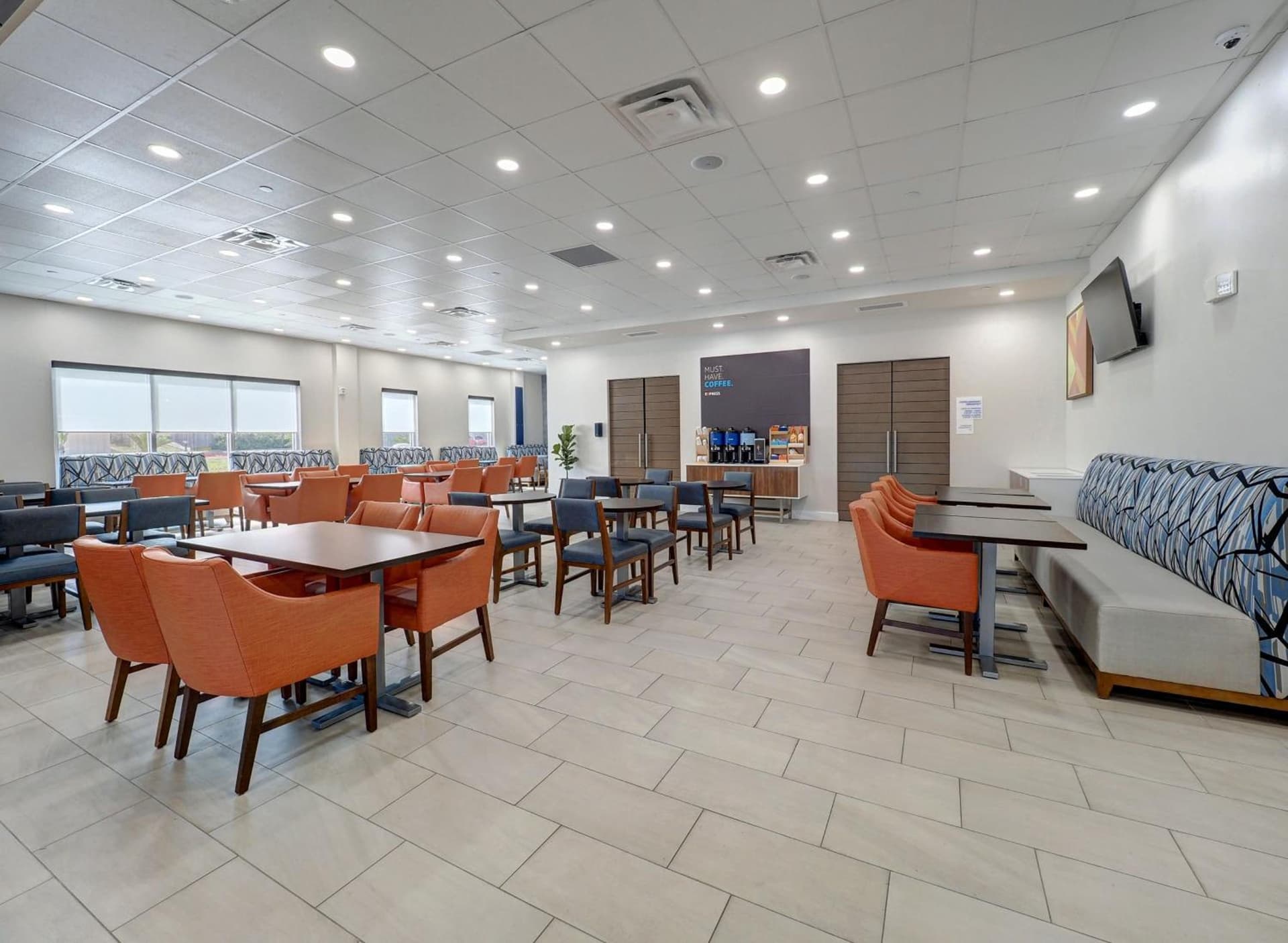 Holiday Inn Express Corpus Christi - Beachfront by IHG gallery photo in Corpus Christi, TX — image 48
