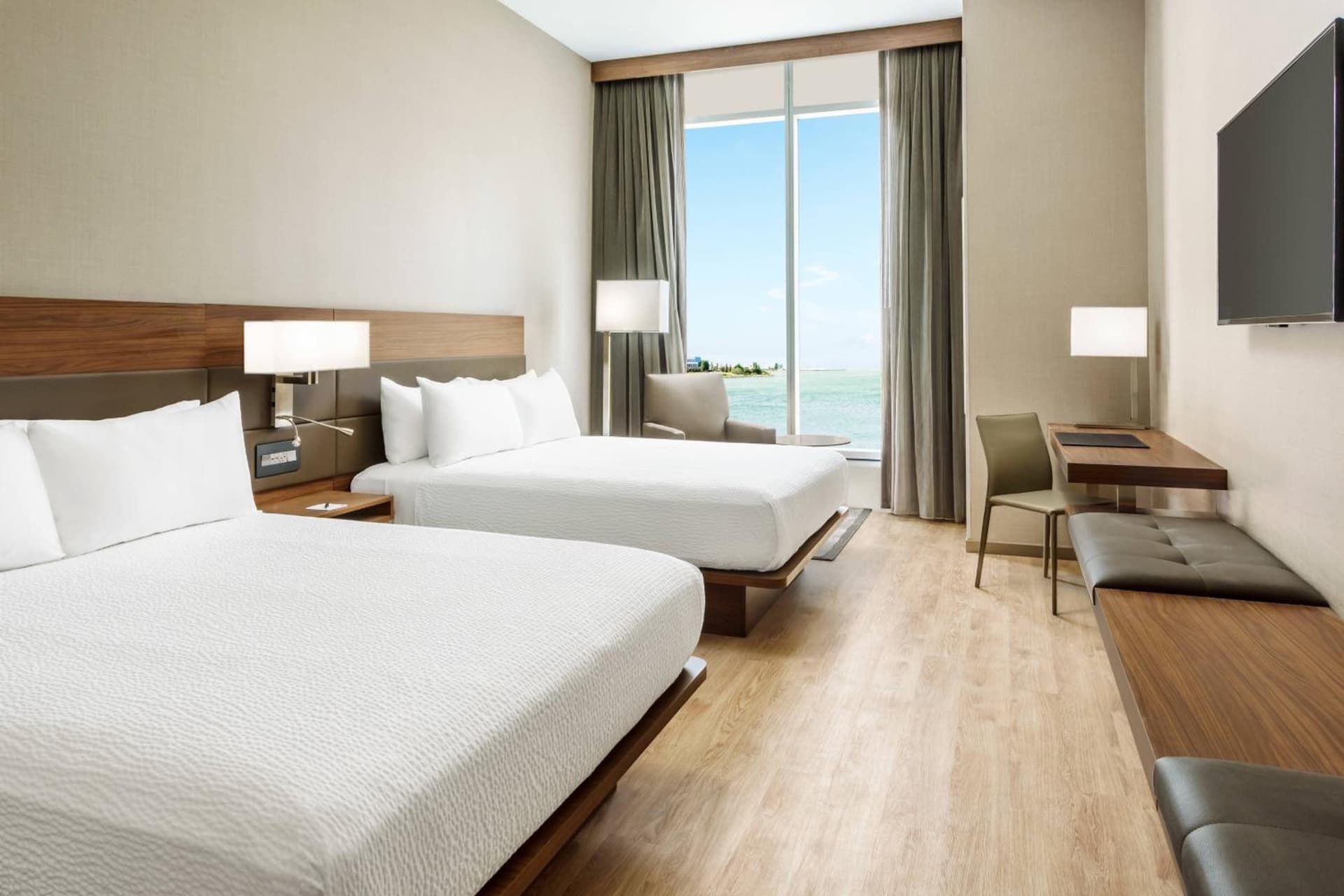 AC Hotel by Marriott San Francisco Airport/Oyster Point Waterfront gallery photo in South San Francisco, CA — image 7