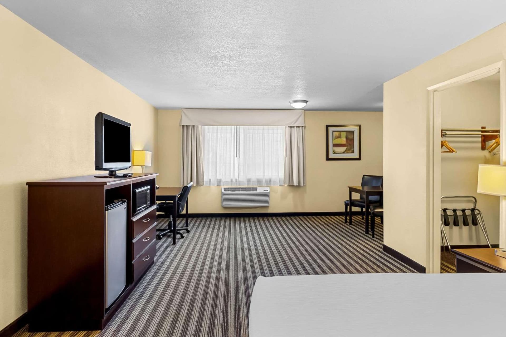 Quality Inn & Suites Vancouver - Hazel Dell gallery photo in Vancouver, WA — image 12