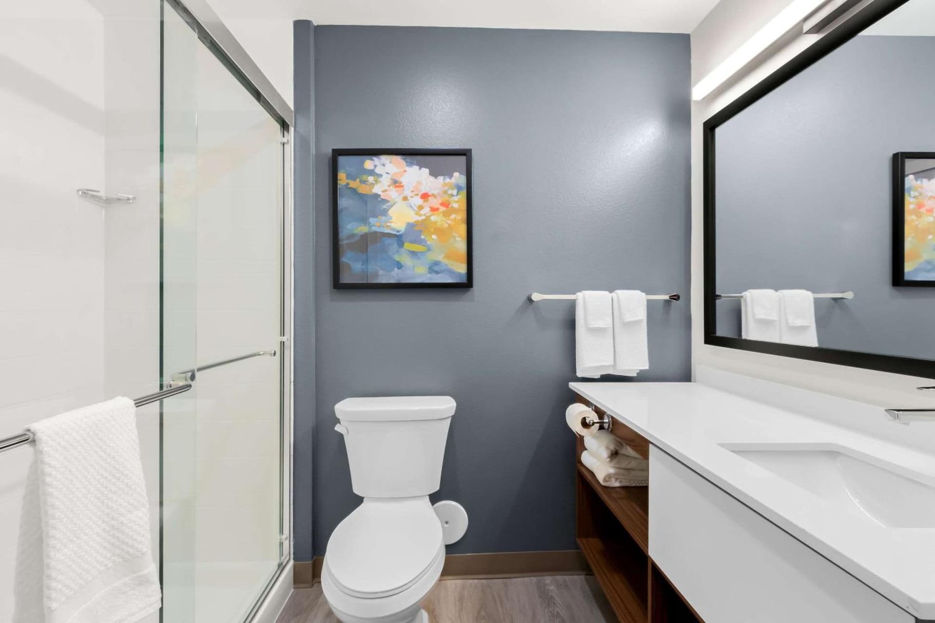 Everhome Suites Glendale Sports Entertainment District by Choice Hotels gallery photo in Glendale, AZ — image 10