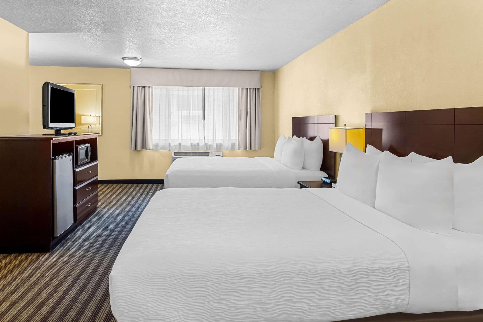 Quality Inn & Suites Vancouver - Hazel Dell gallery photo in Vancouver, WA — image 59