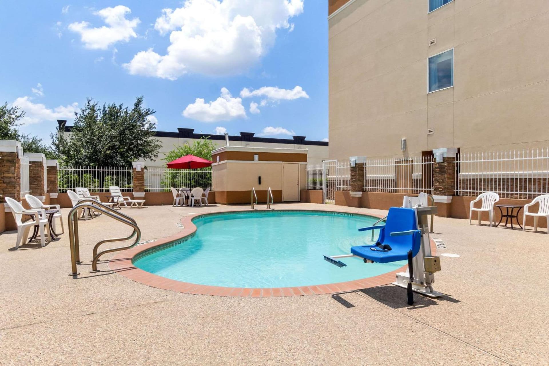Comfort Suites at Katy Mills gallery photo in Katy, TX — image 12
