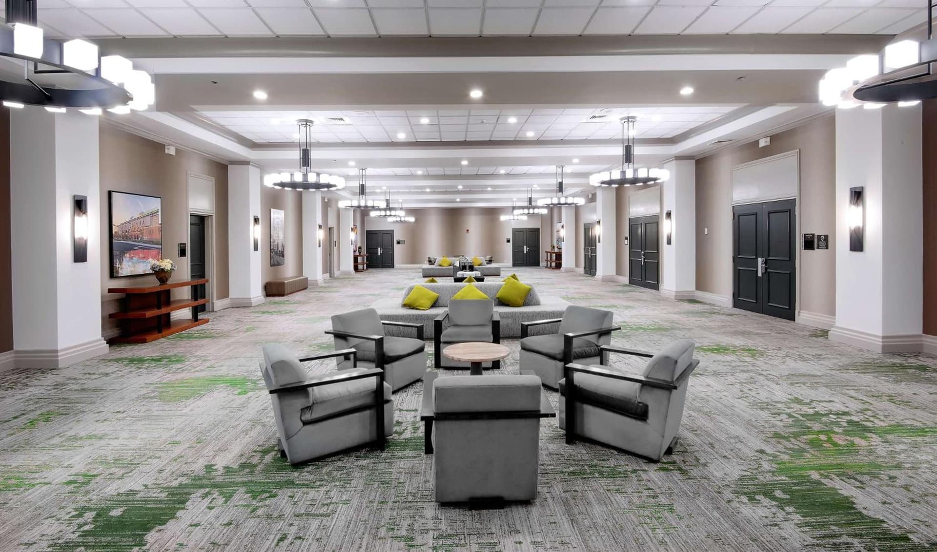 Hilton Birmingham Downtown at UAB gallery photo in Birmingham, AL — image 77