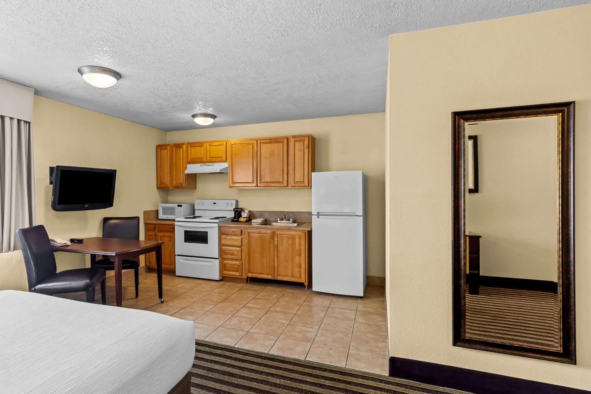 Quality Inn & Suites Vancouver - Hazel Dell gallery photo in Vancouver, WA — image 28