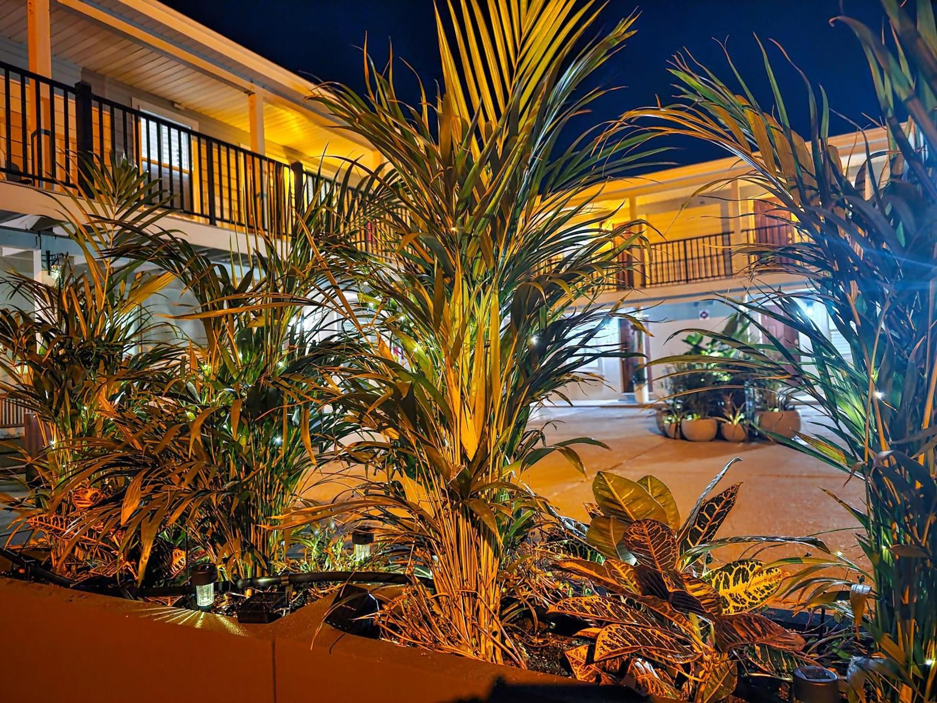Beach 5 Villas on Amelia Island steps to the Ocean interior in Amelia Island — gallery photo 2