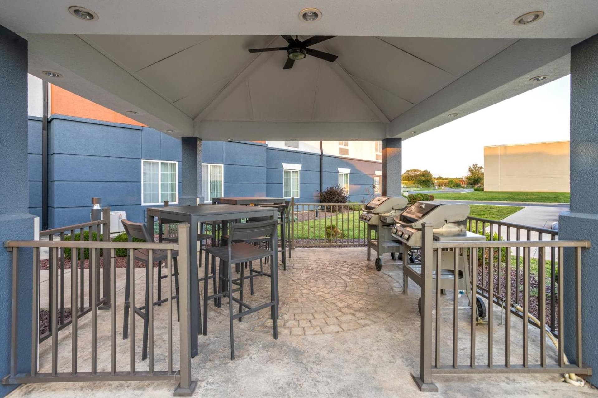 Candlewood Suites Chambersburg by IHG gallery photo in Chambersburg, PA — image 39