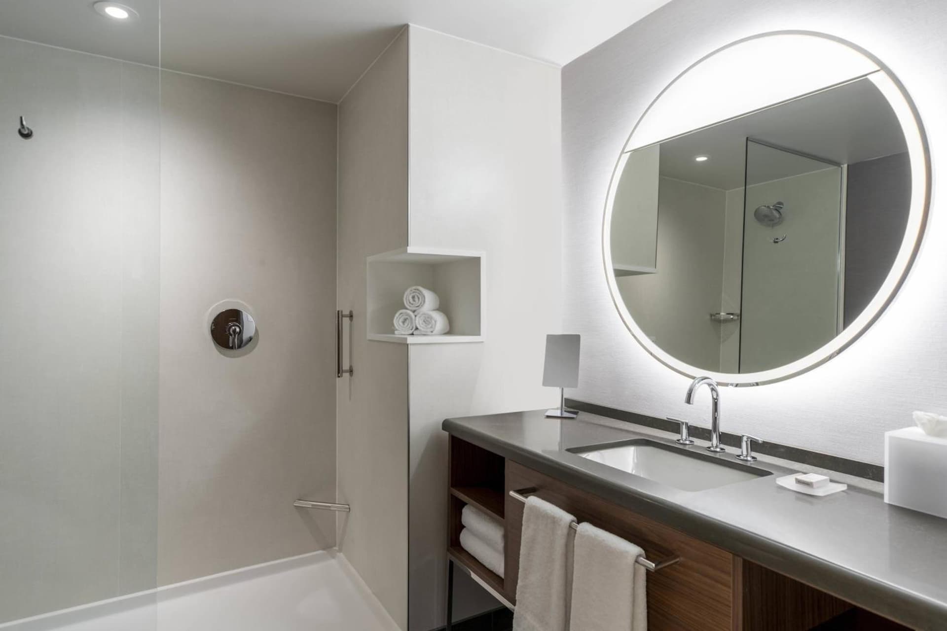 Courtyard by Marriott Modesto North property views in Modesto, CA — gallery photo 3