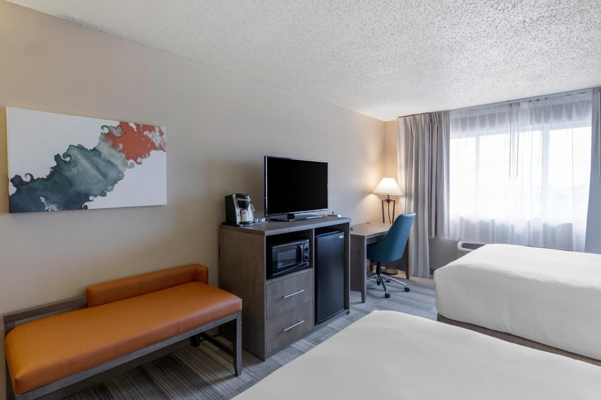 Comfort Inn & Suites Boulder property views in Boulder, CO — gallery photo 3
