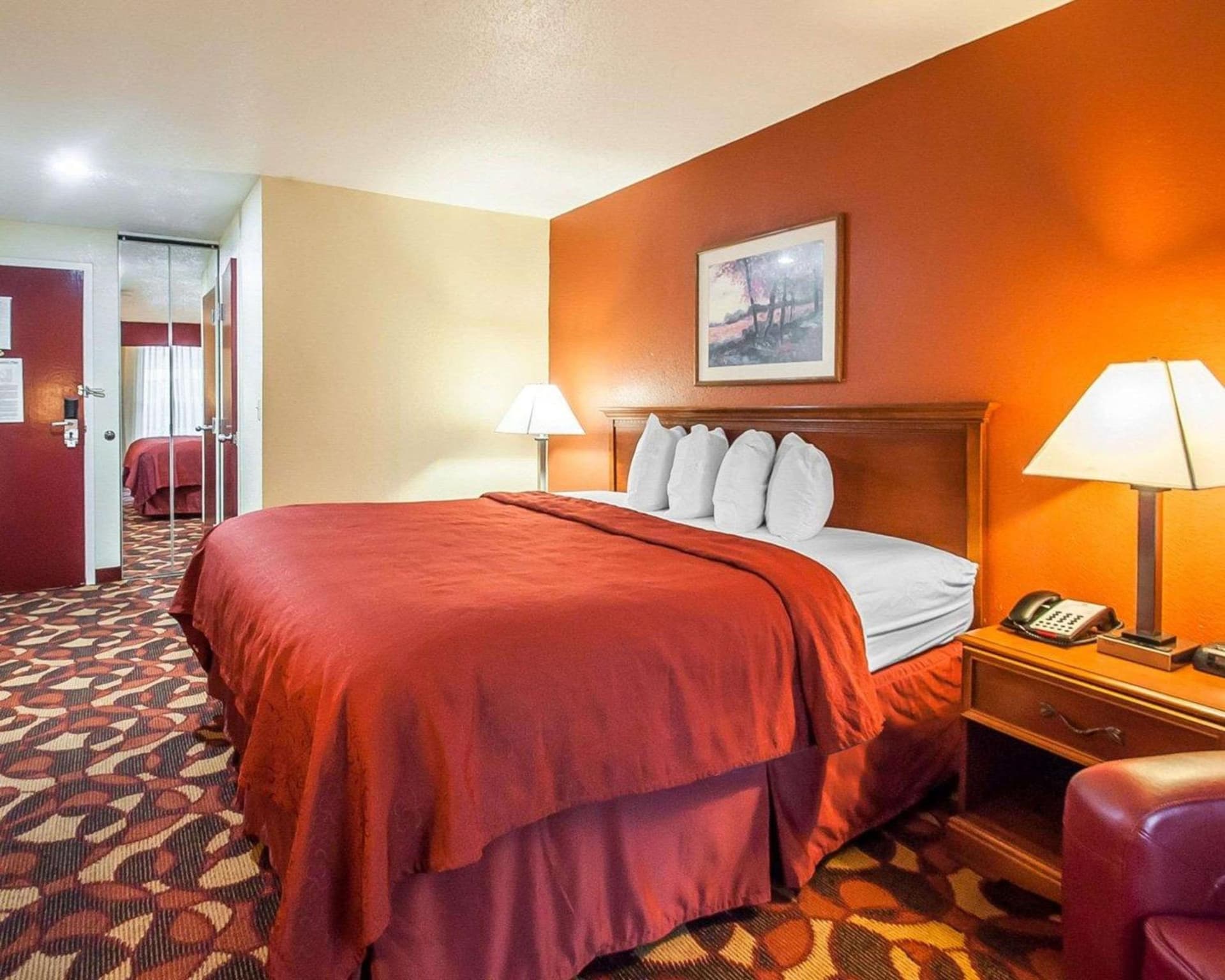 Quality Inn & Suites Kansas City I-435N Near Sports Complex property views in Kansas City, MO — gallery photo 3