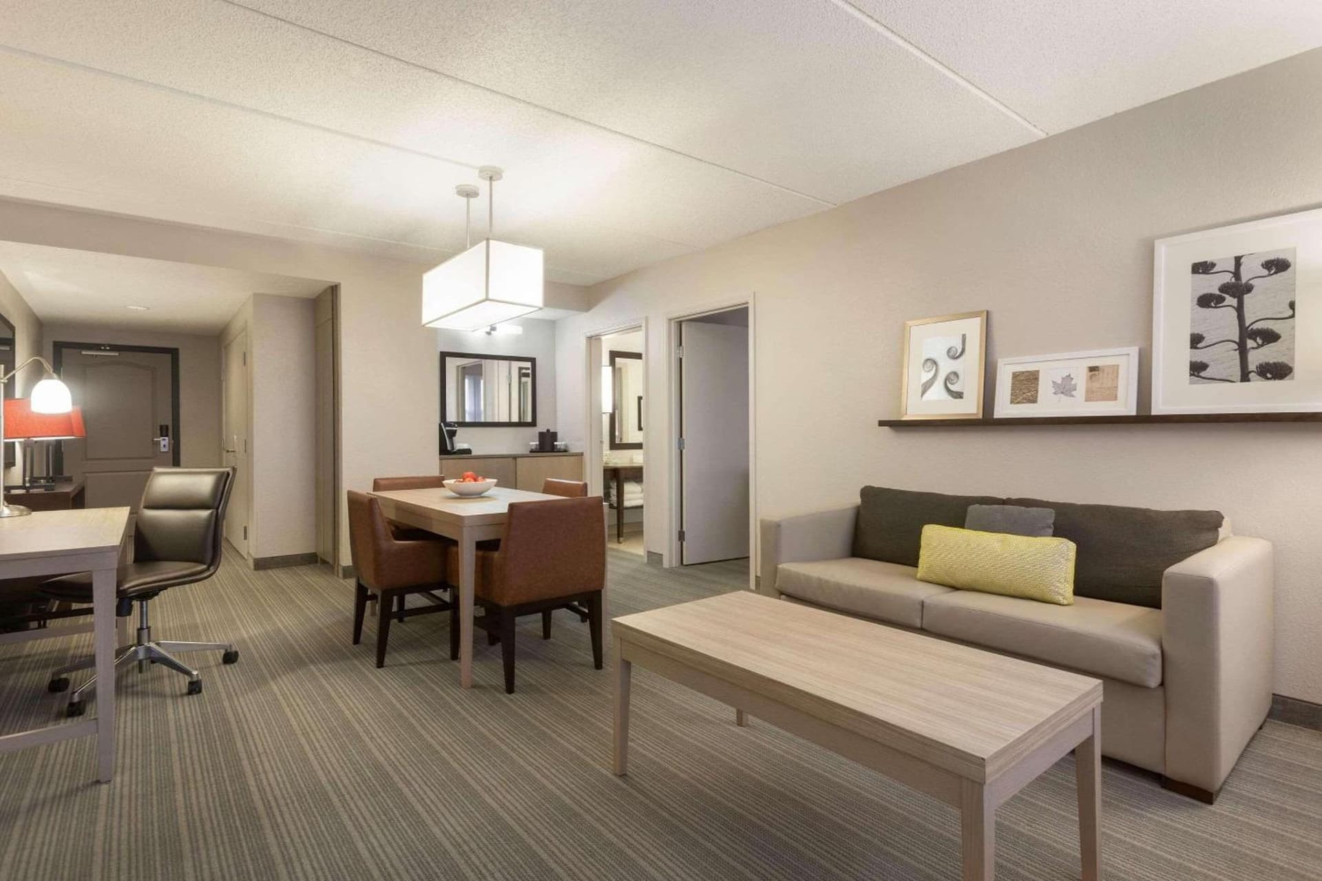 Country Inn & Suites by Radisson, Bloomington at Mall of America, MN gallery photo in Bloomington, MN — image 62