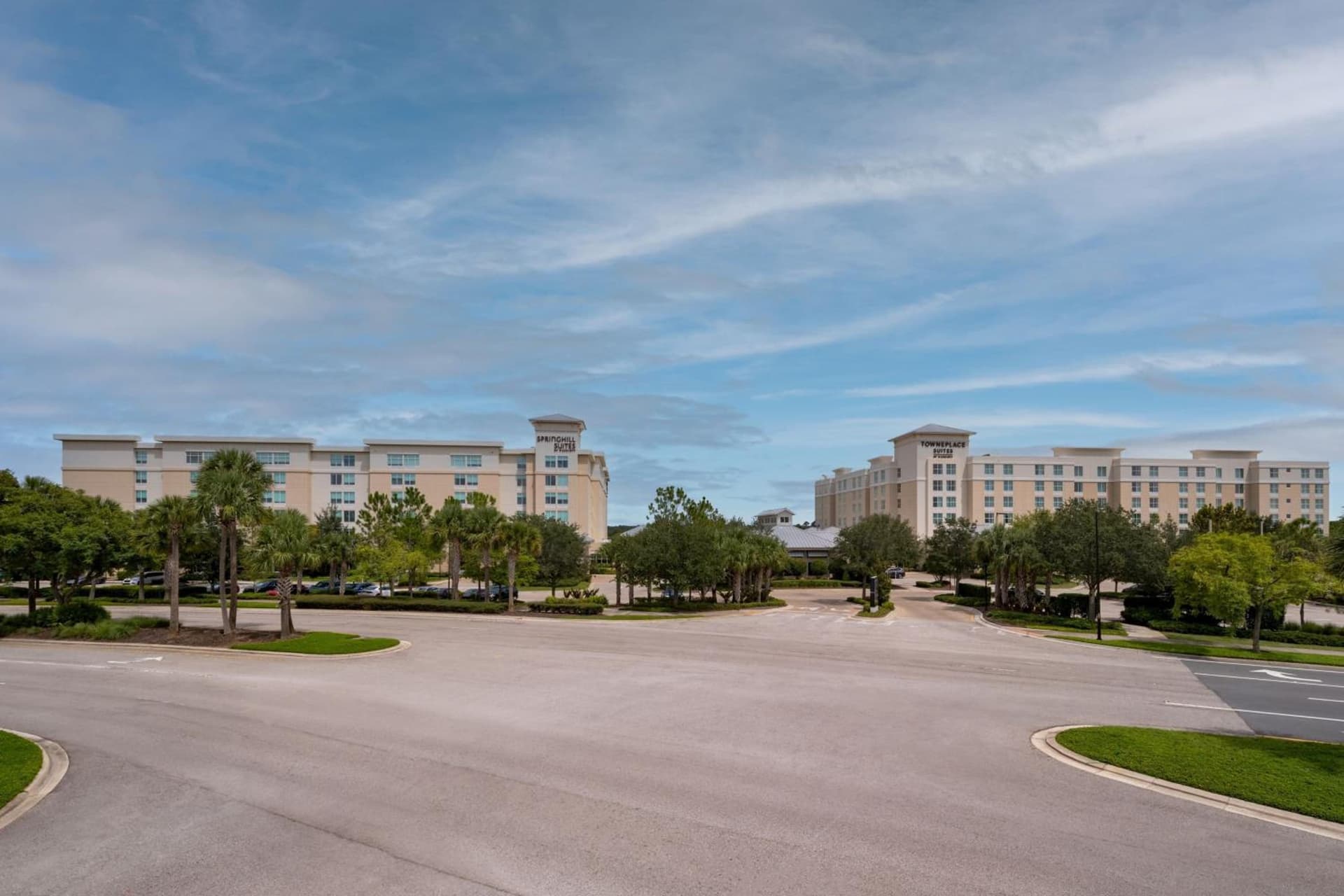 SpringHill Suites by Marriott Orlando at FLAMINGO CROSSINGS Town Center-Western Entrance featured exterior or lobby in Orlando, FL — similar hotel