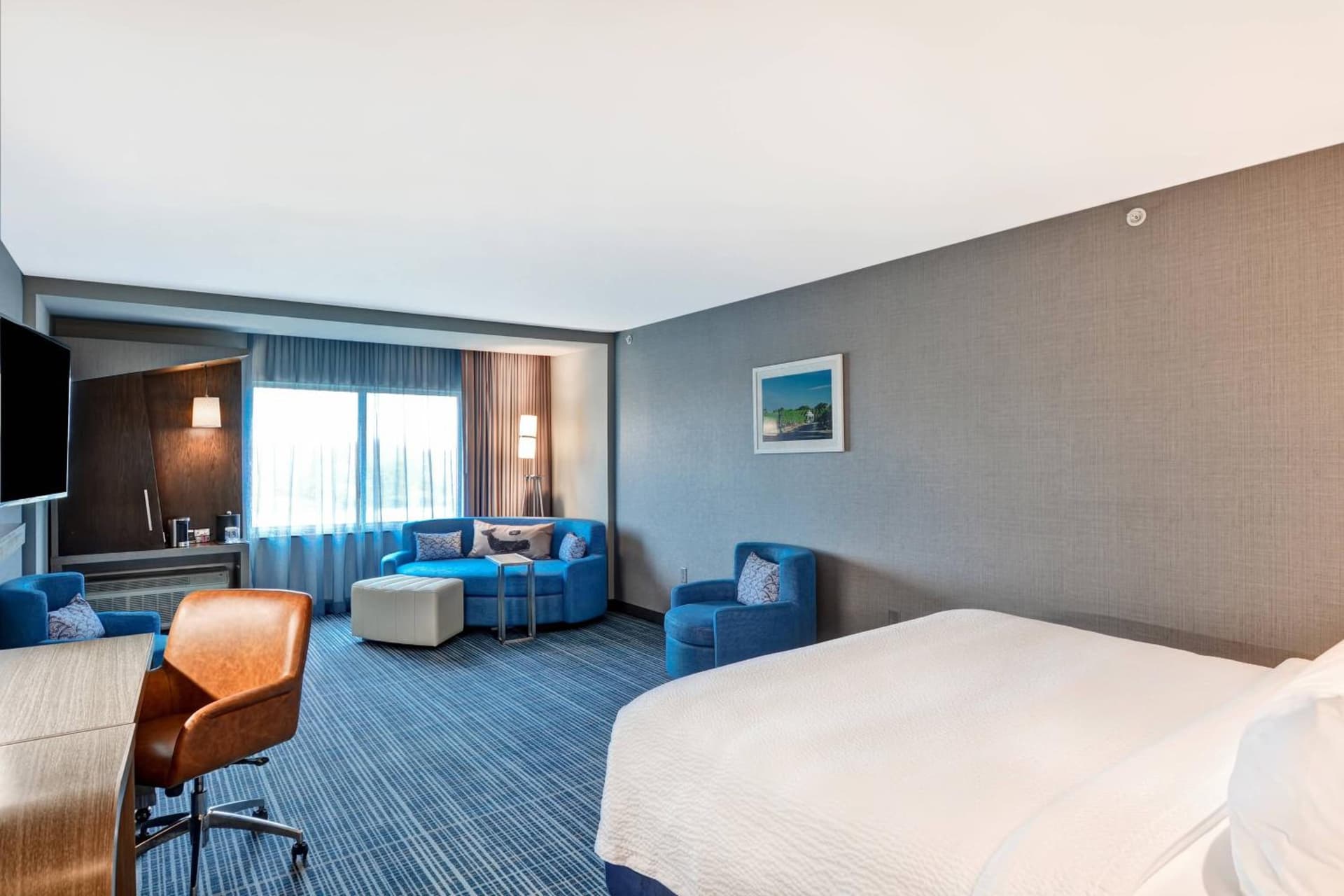 Courtyard by Marriott Long Island Islip/Courthouse Complex gallery photo in Central Islip, NY — image 6