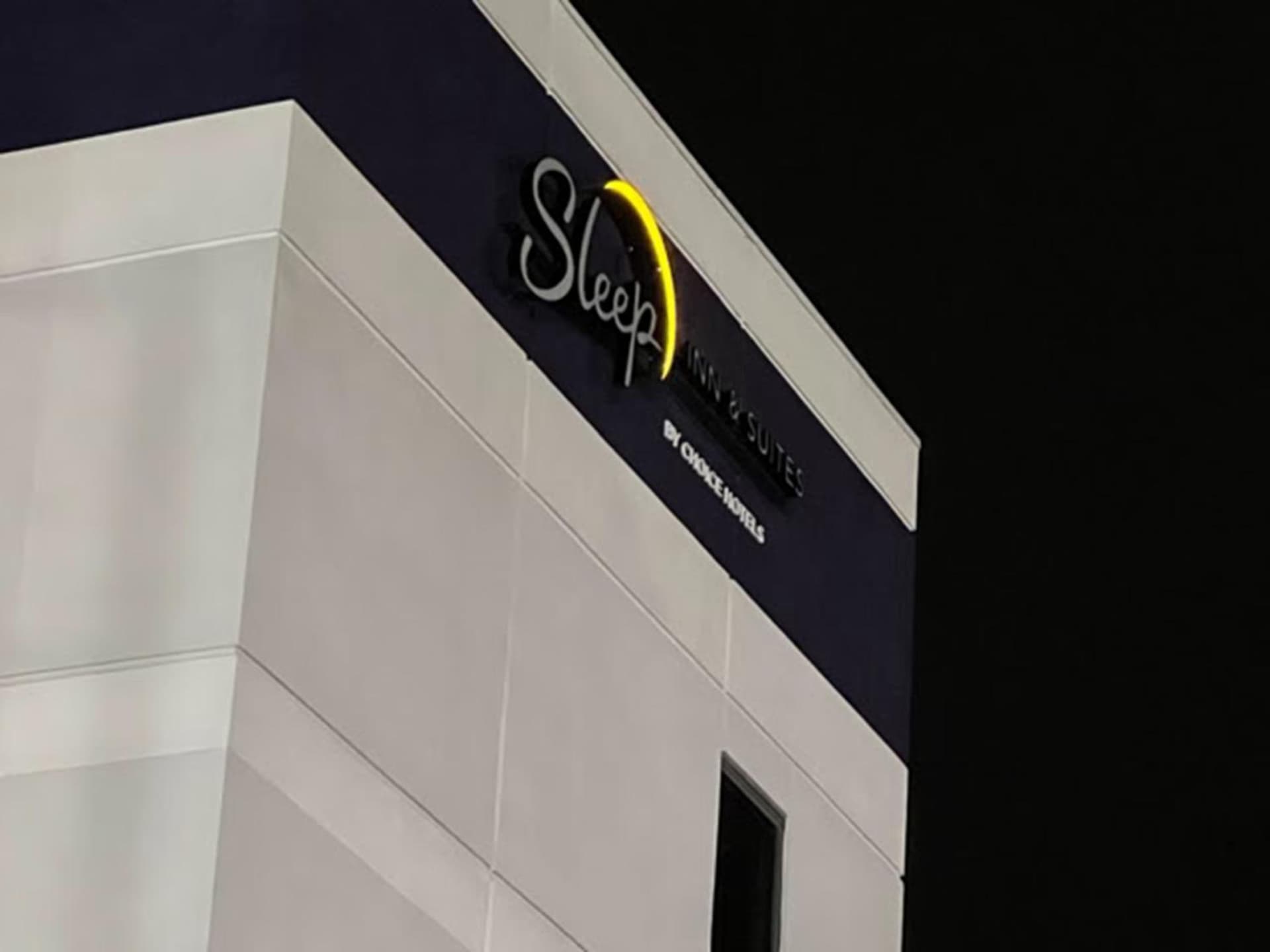 Sleep Inn & Suites Memphis Southeast property views in Memphis, TN — gallery photo 3