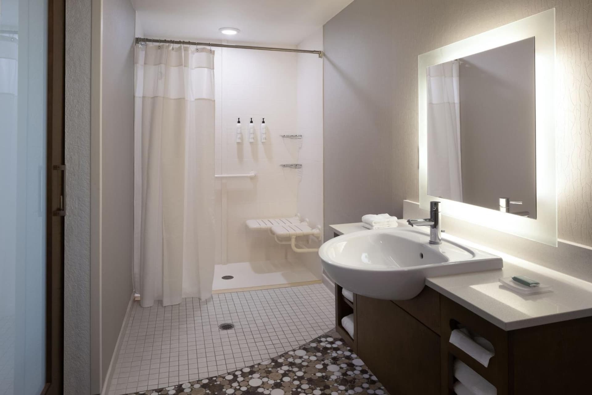 SpringHill Suites by Marriott Orlando at FLAMINGO CROSSINGS Town Center-Western Entrance gallery photo in Orlando, FL — image 62
