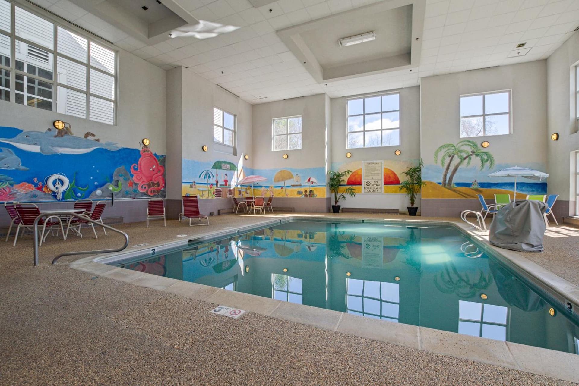 Hampton Inn by Hilton Concord/Bow gallery photo in Concord, NH — image 13