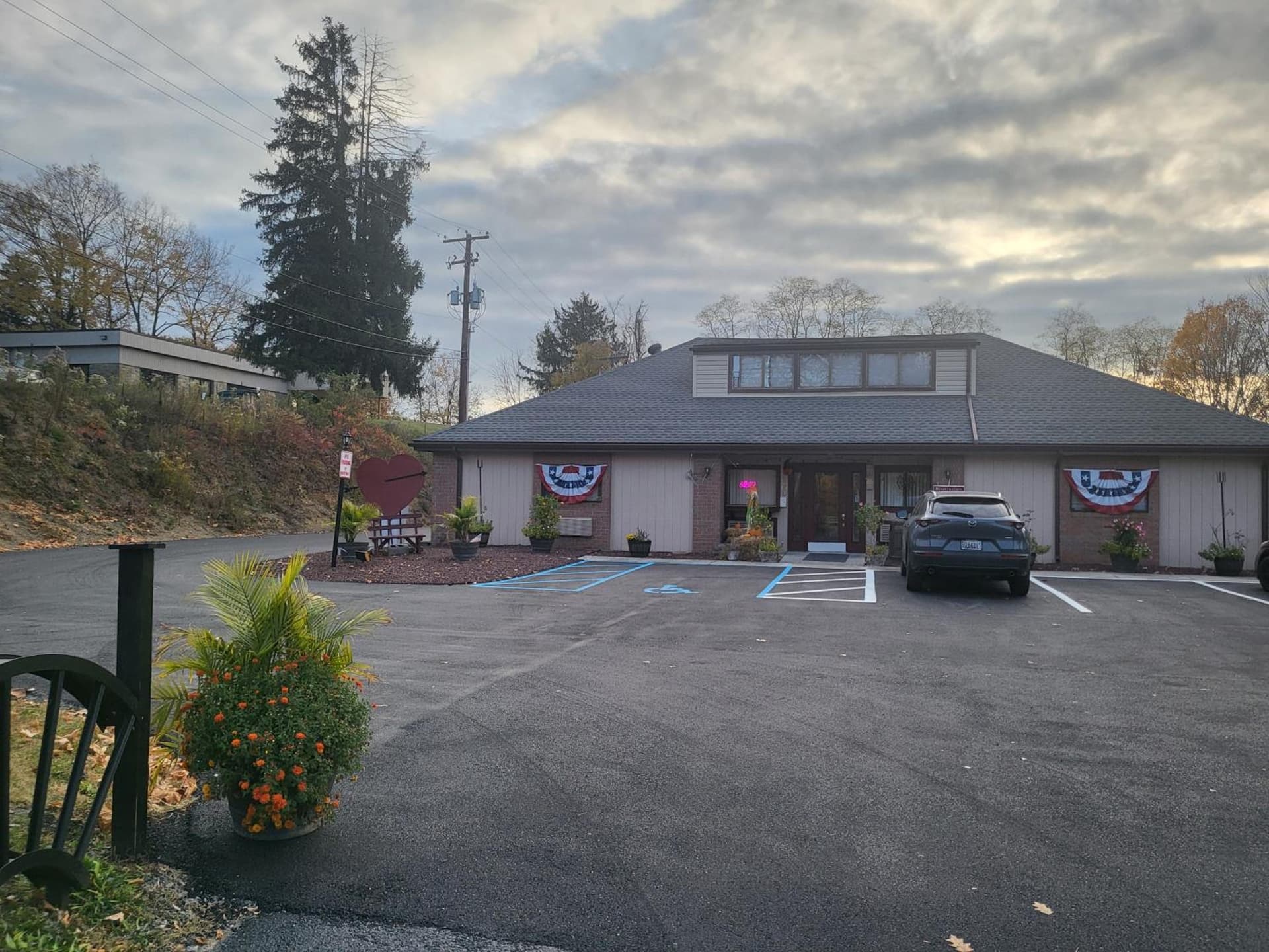 Inn of the Dove Harrisburg-Hershey Romantic Suites gallery photo in Harrisburg, PA — image 17