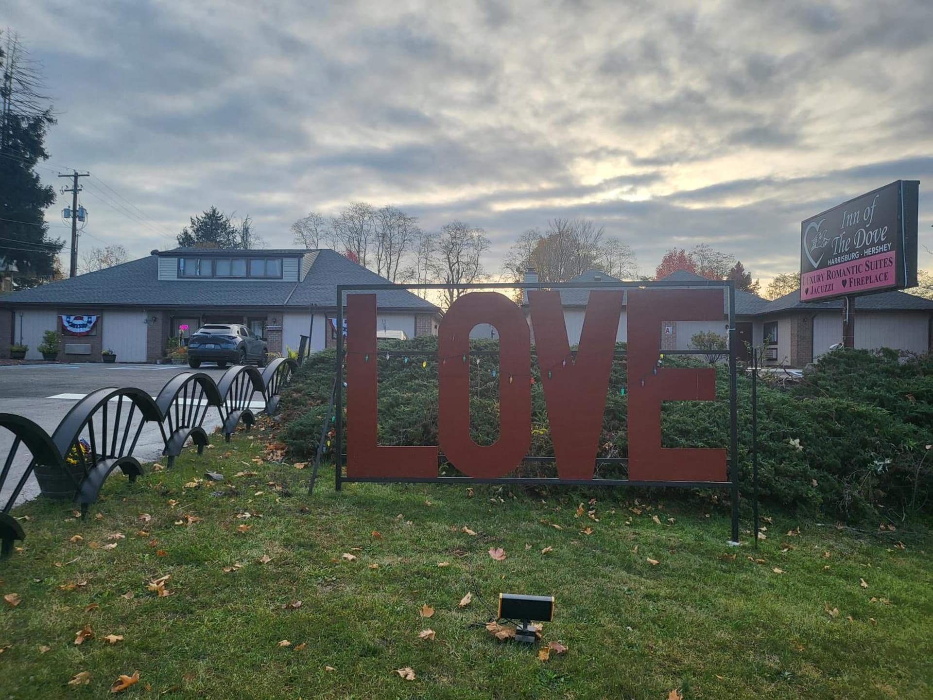 Inn of the Dove Harrisburg-Hershey Romantic Suites gallery photo in Harrisburg, PA — image 197