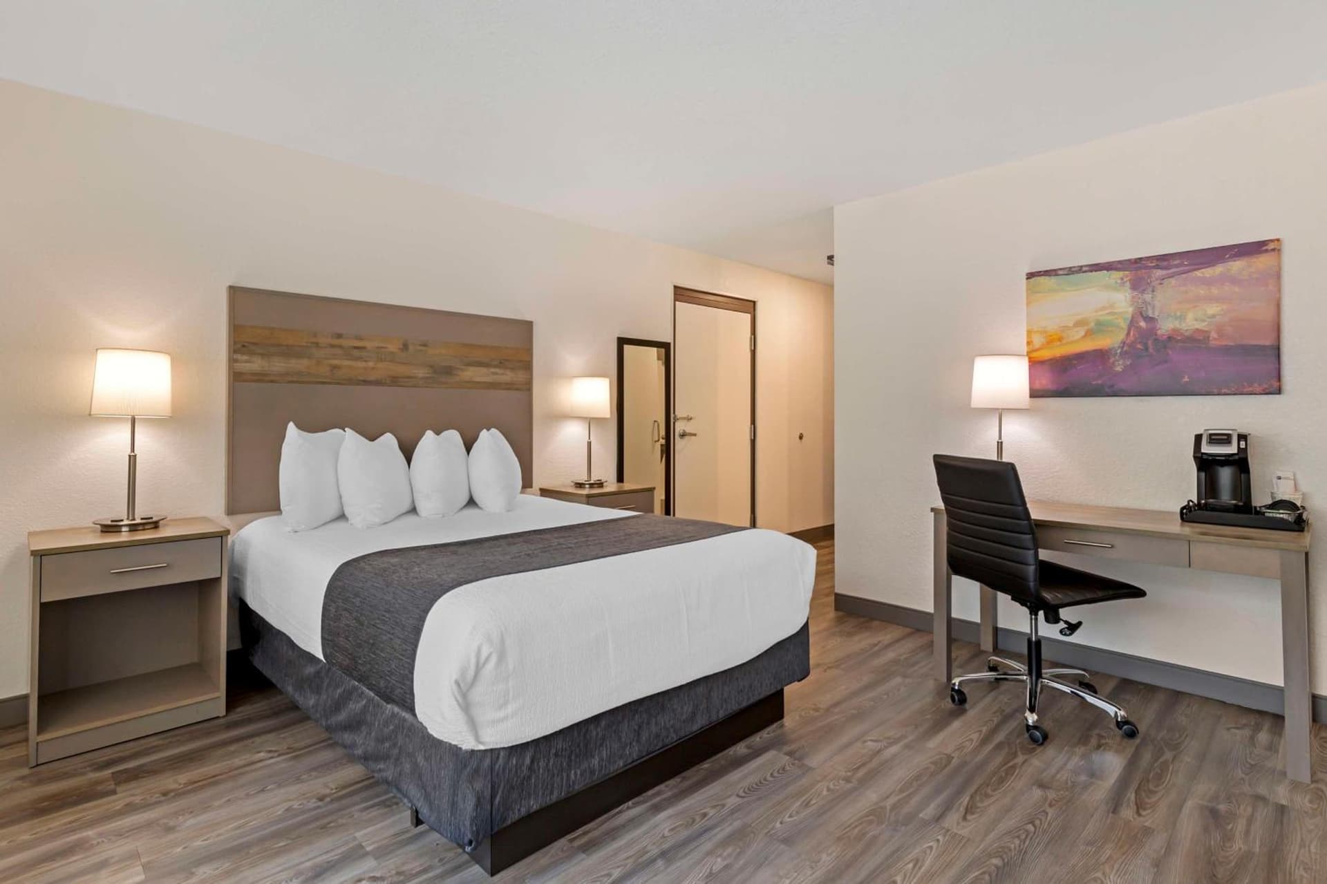 Best Western Plus Waterloo & Cedar Falls gallery photo in Waterloo, IA — image 33