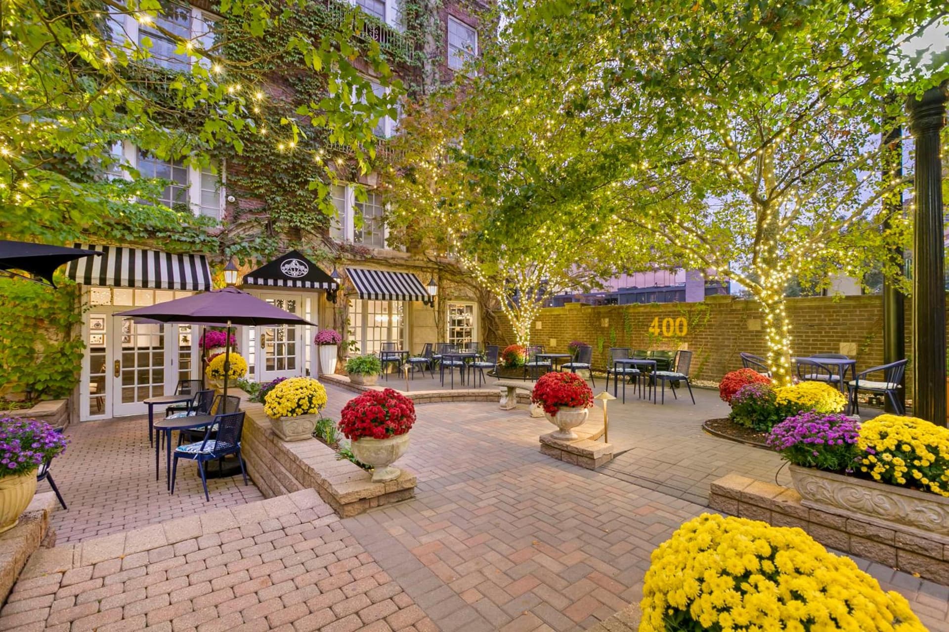 Best Western Plus Hawthorne Terrace Hotel gallery photo in Chicago, IL — image 54