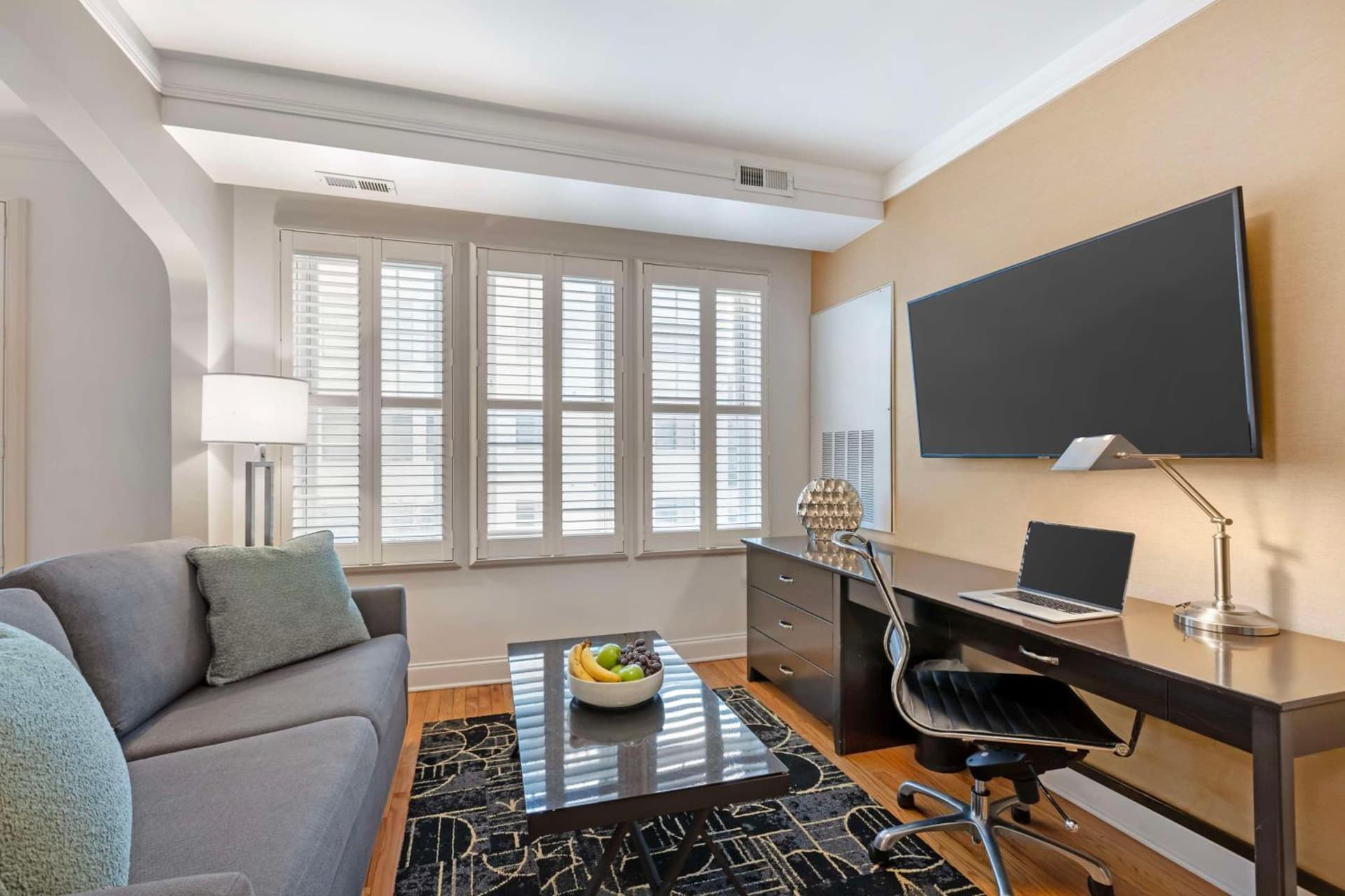 Best Western Plus Hawthorne Terrace Hotel gallery photo in Chicago, IL — image 7