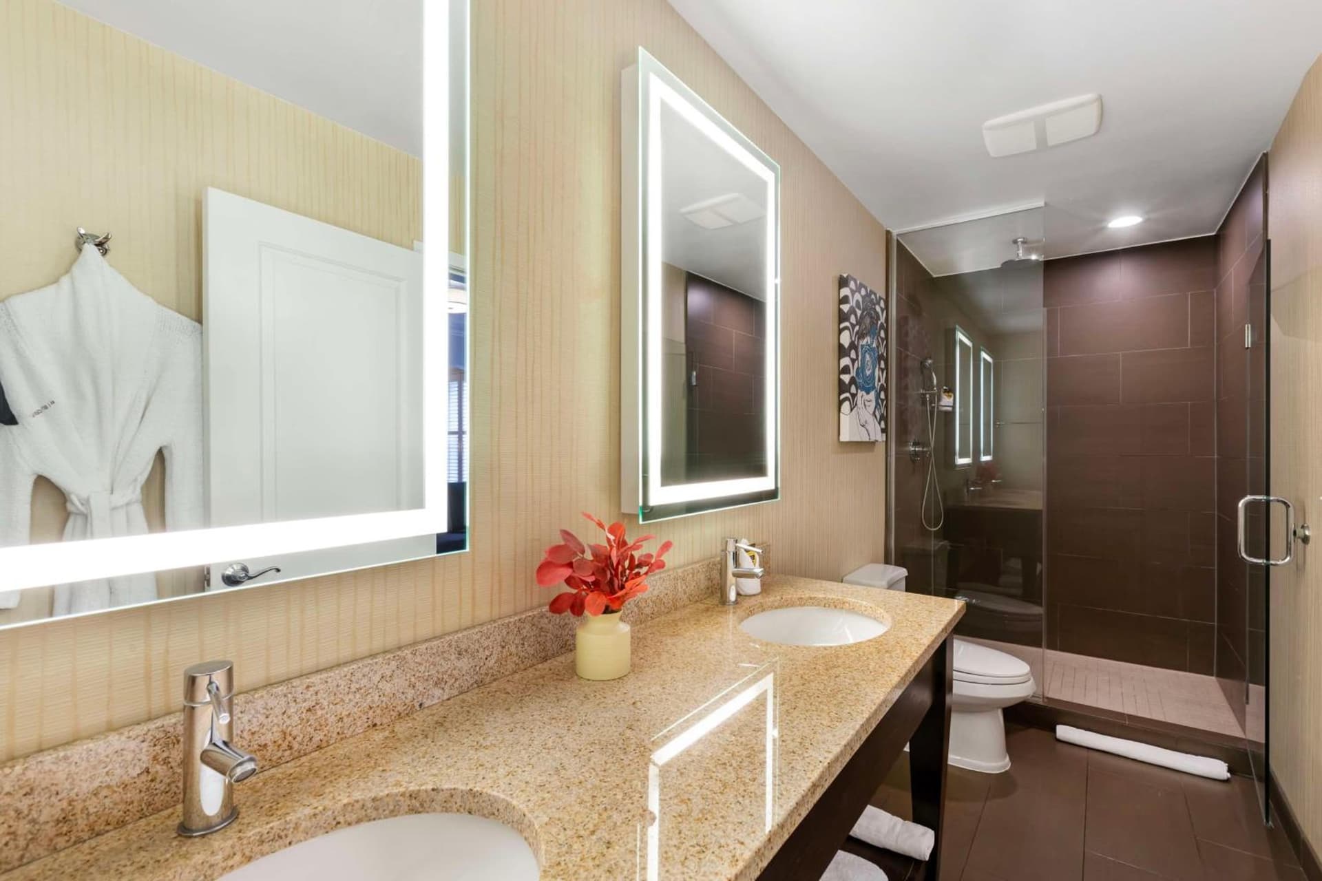 Best Western Plus Hawthorne Terrace Hotel gallery photo in Chicago, IL — image 51